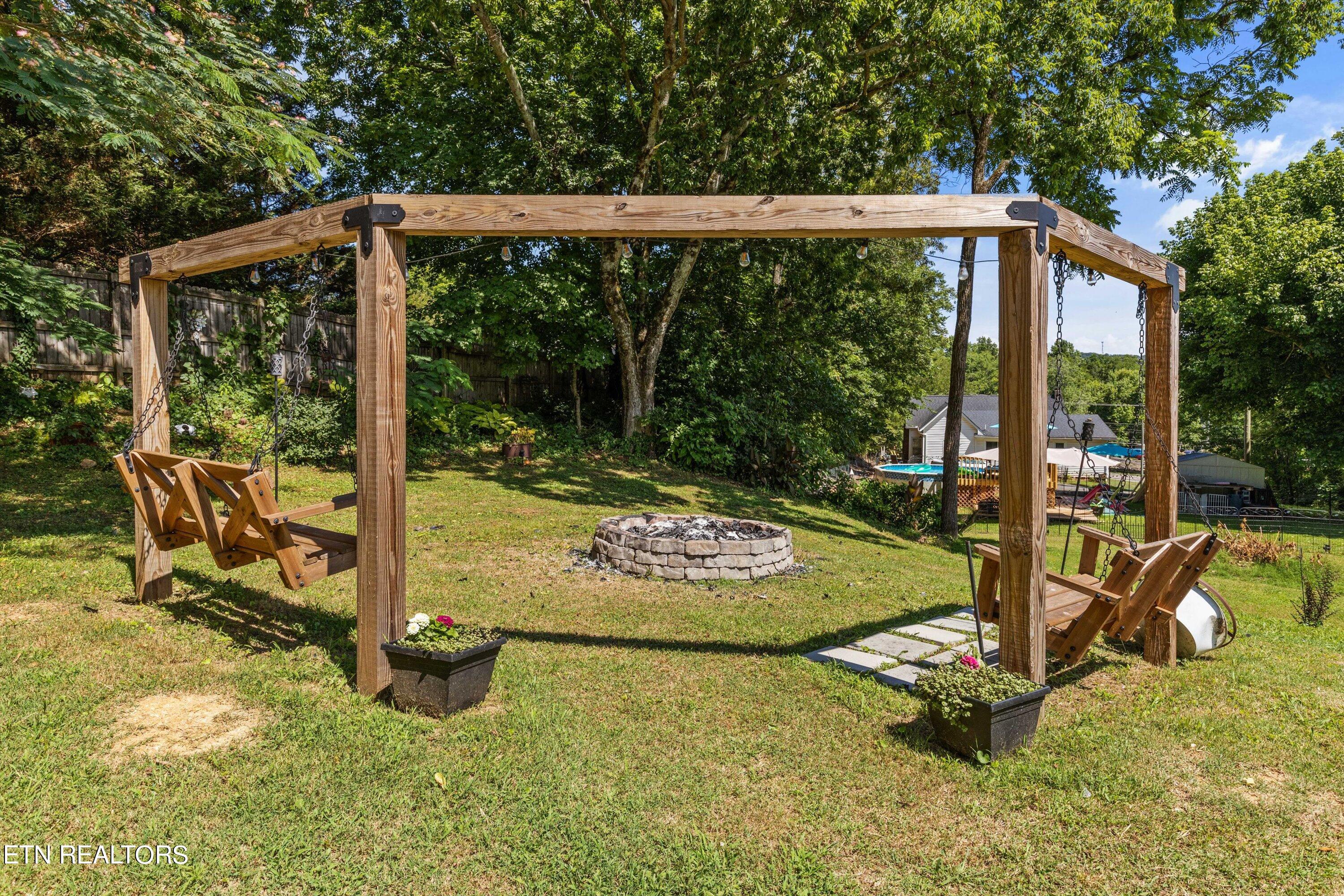 1210 Granville Conner Road Powell TN 37849