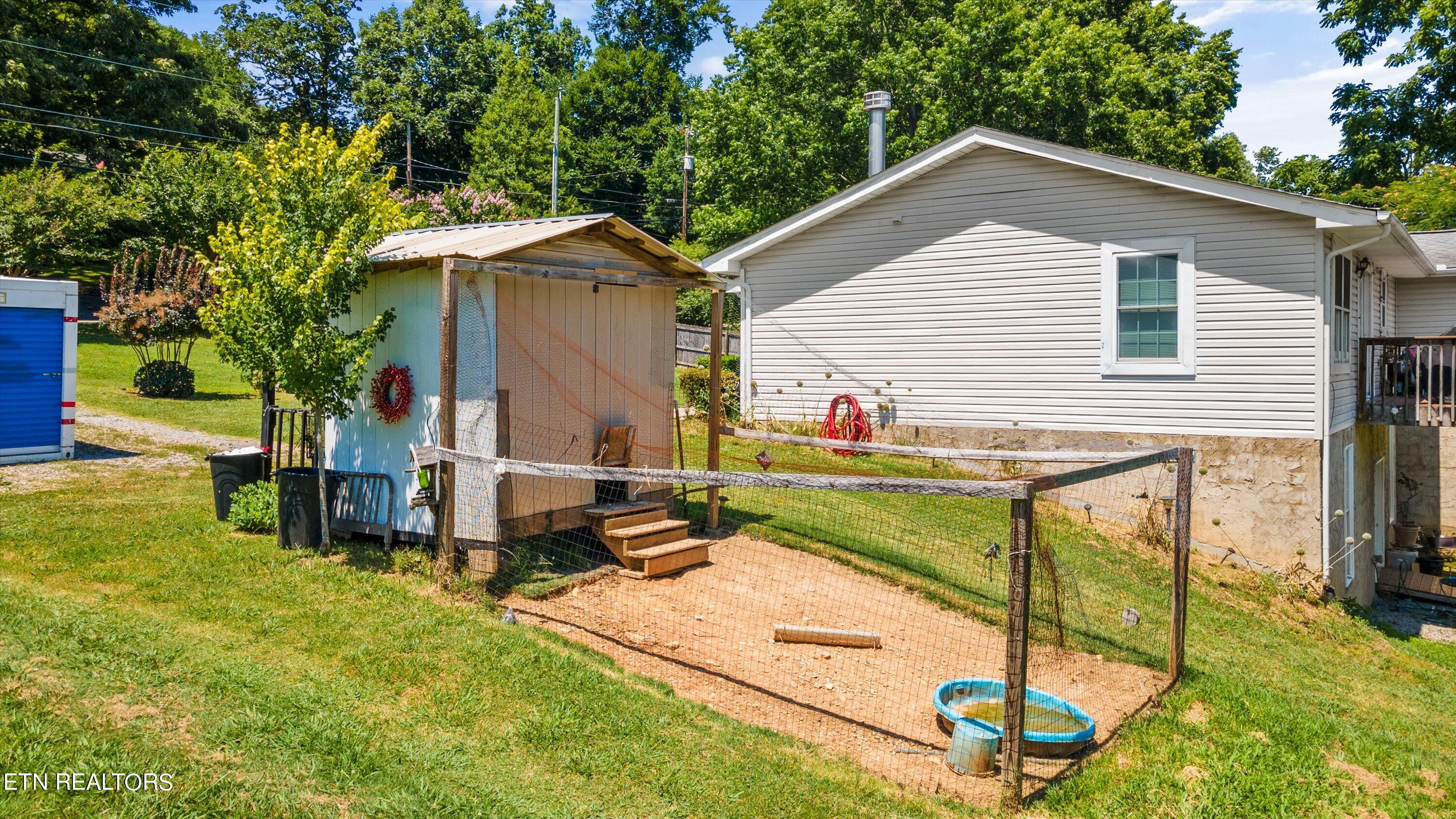 1210 Granville Conner Road Powell TN 37849