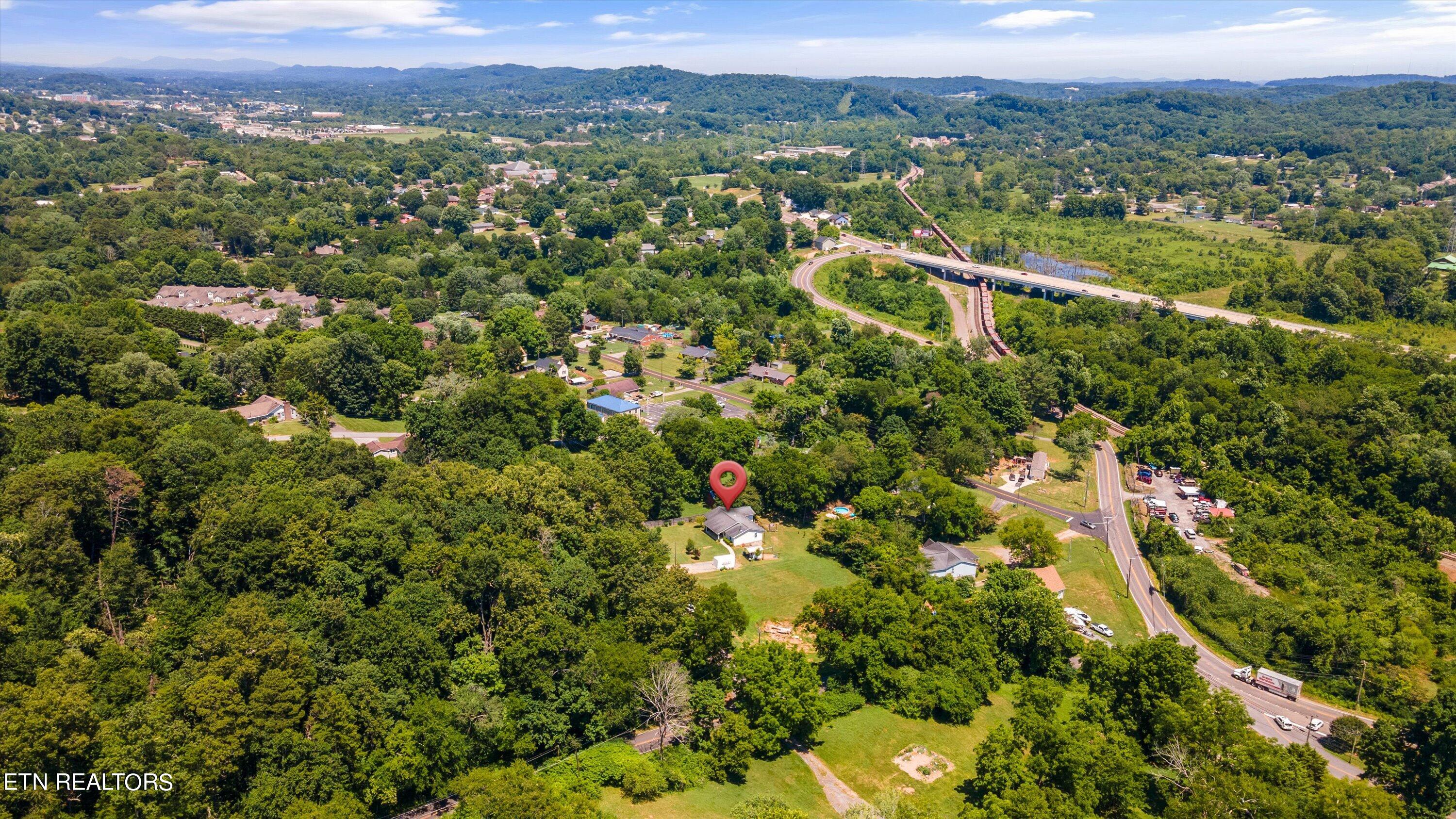 1210 Granville Conner Road Powell TN 37849