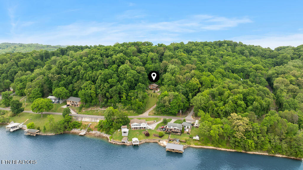 2202 Jones Bend Road Louisville TN 37777