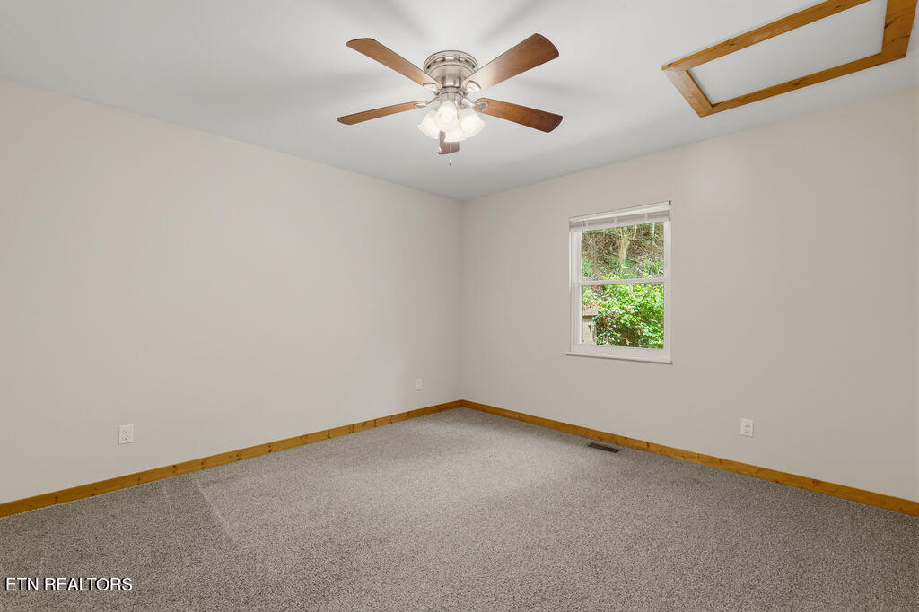 2202 Jones Bend Road Louisville TN 37777