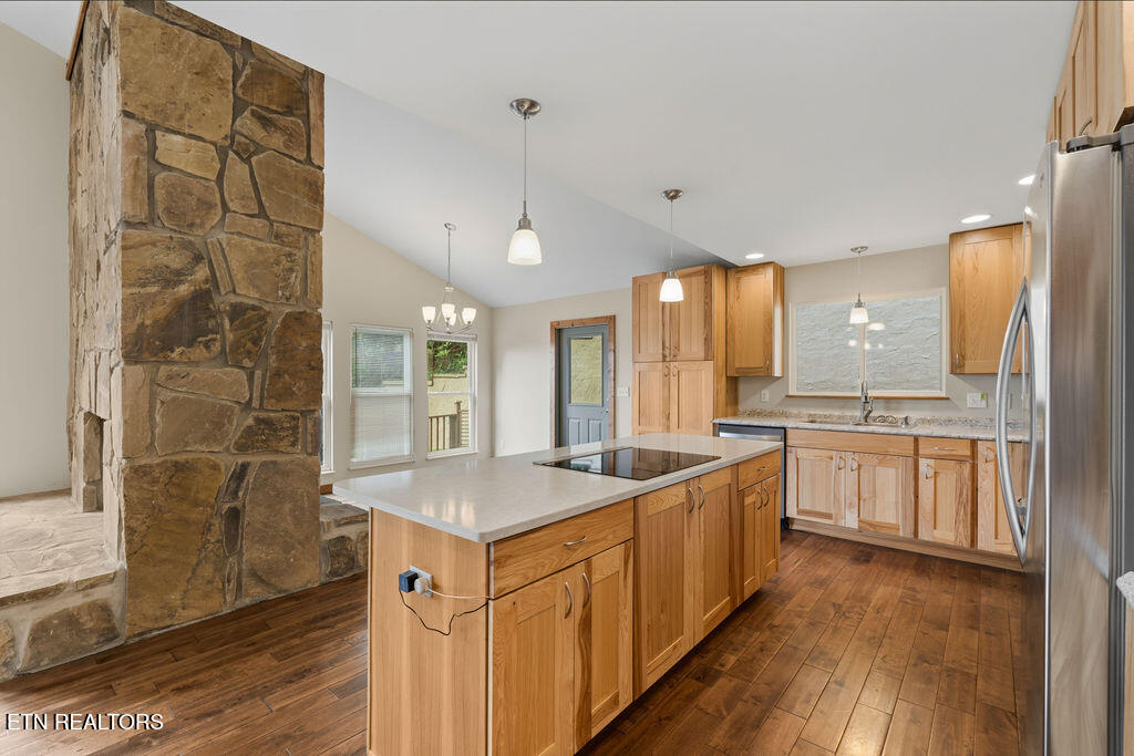 2202 Jones Bend Road Louisville TN 37777