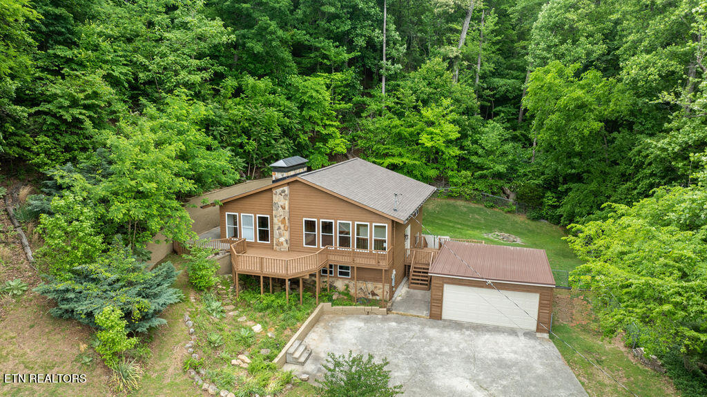 2202 Jones Bend Road Louisville TN 37777