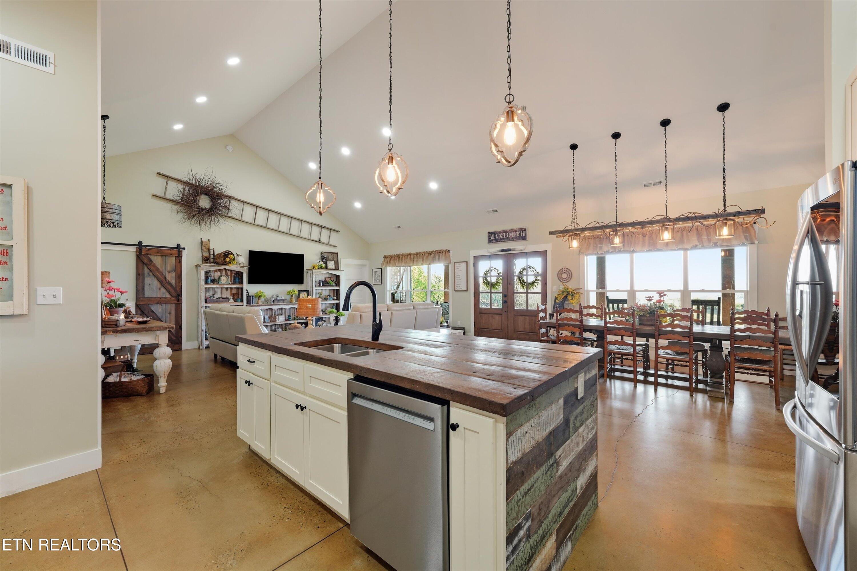 211 Brown Road Blaine TN 37709