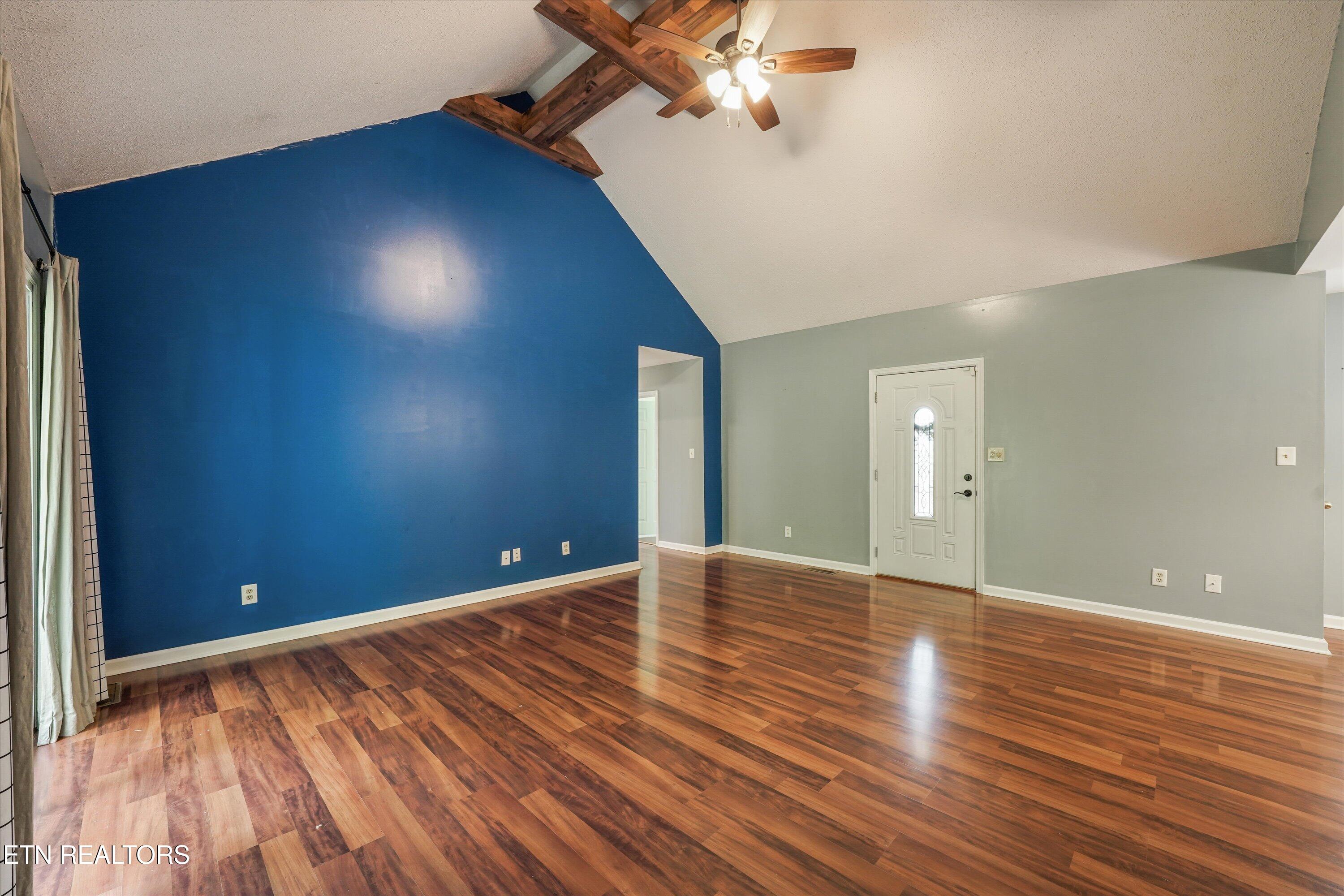 222 Disney Lane Caryville TN 37714