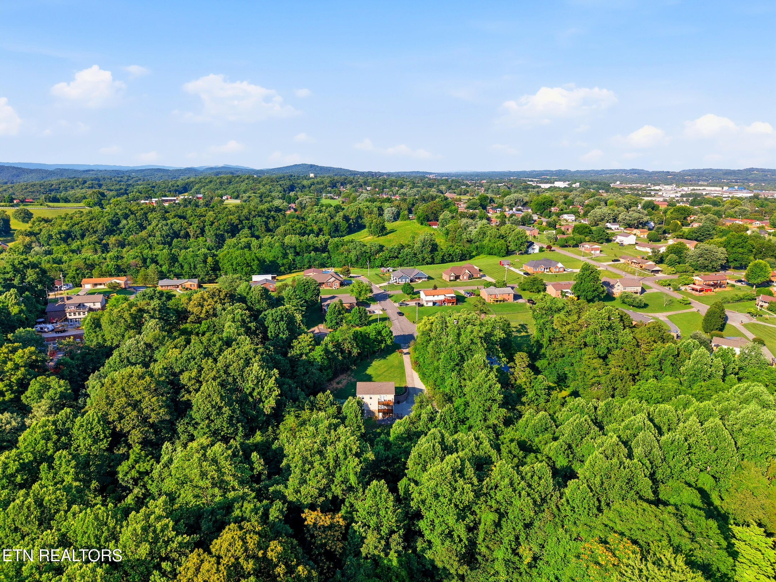 924 Sheila Court Talbott TN 37877