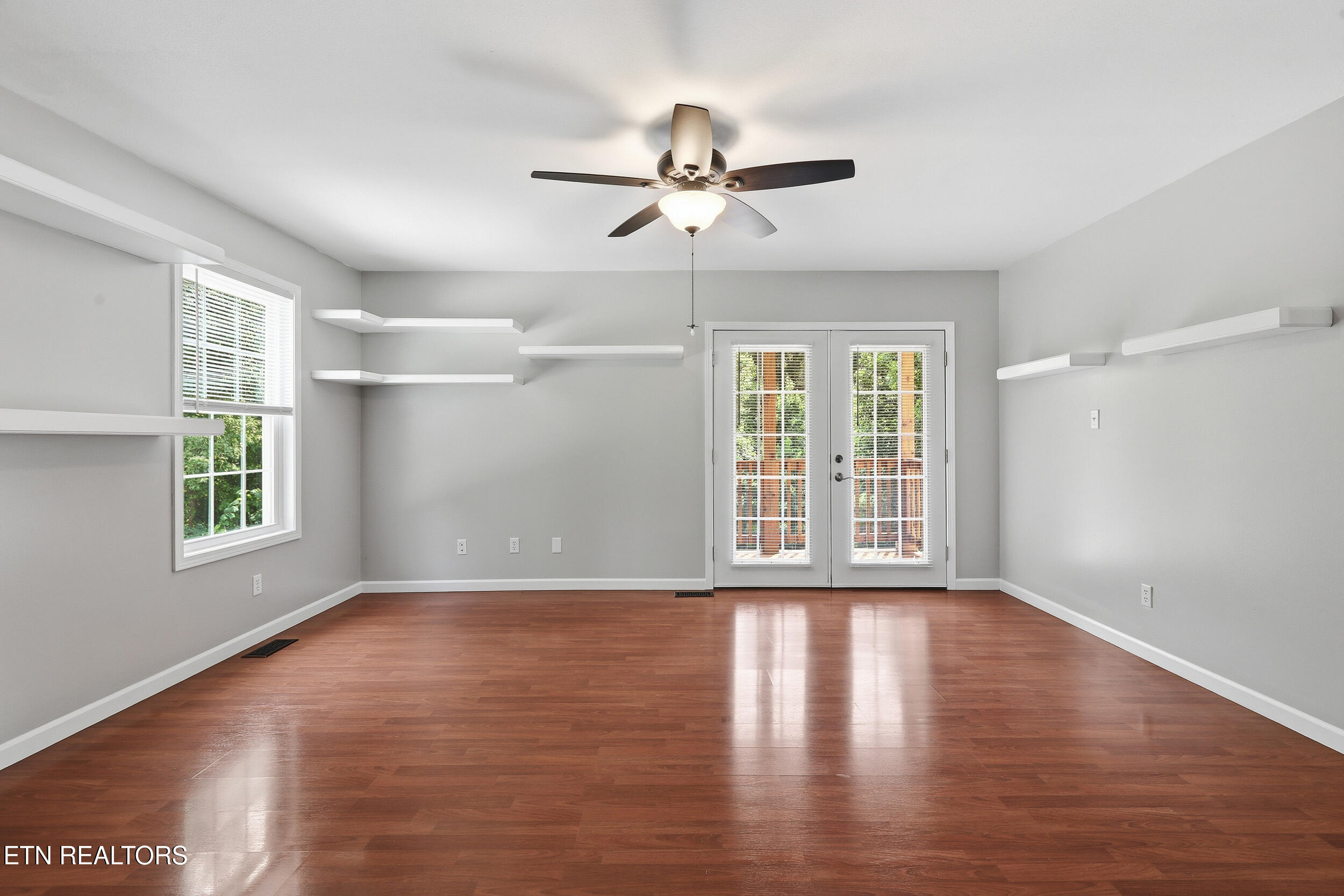 924 Sheila Court Talbott TN 37877