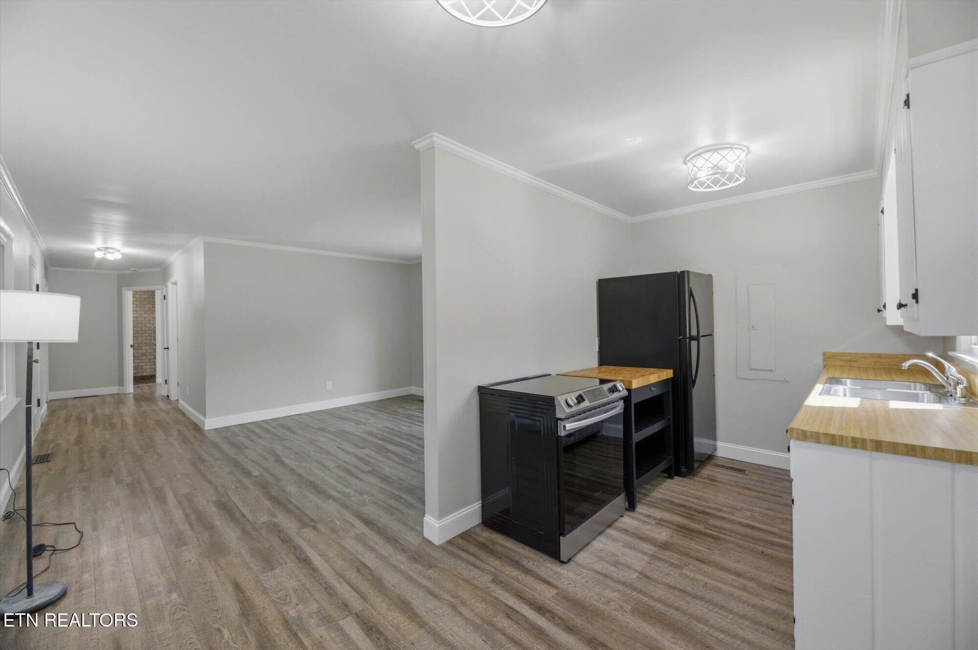 615 Carroll Street Etowah TN 37331