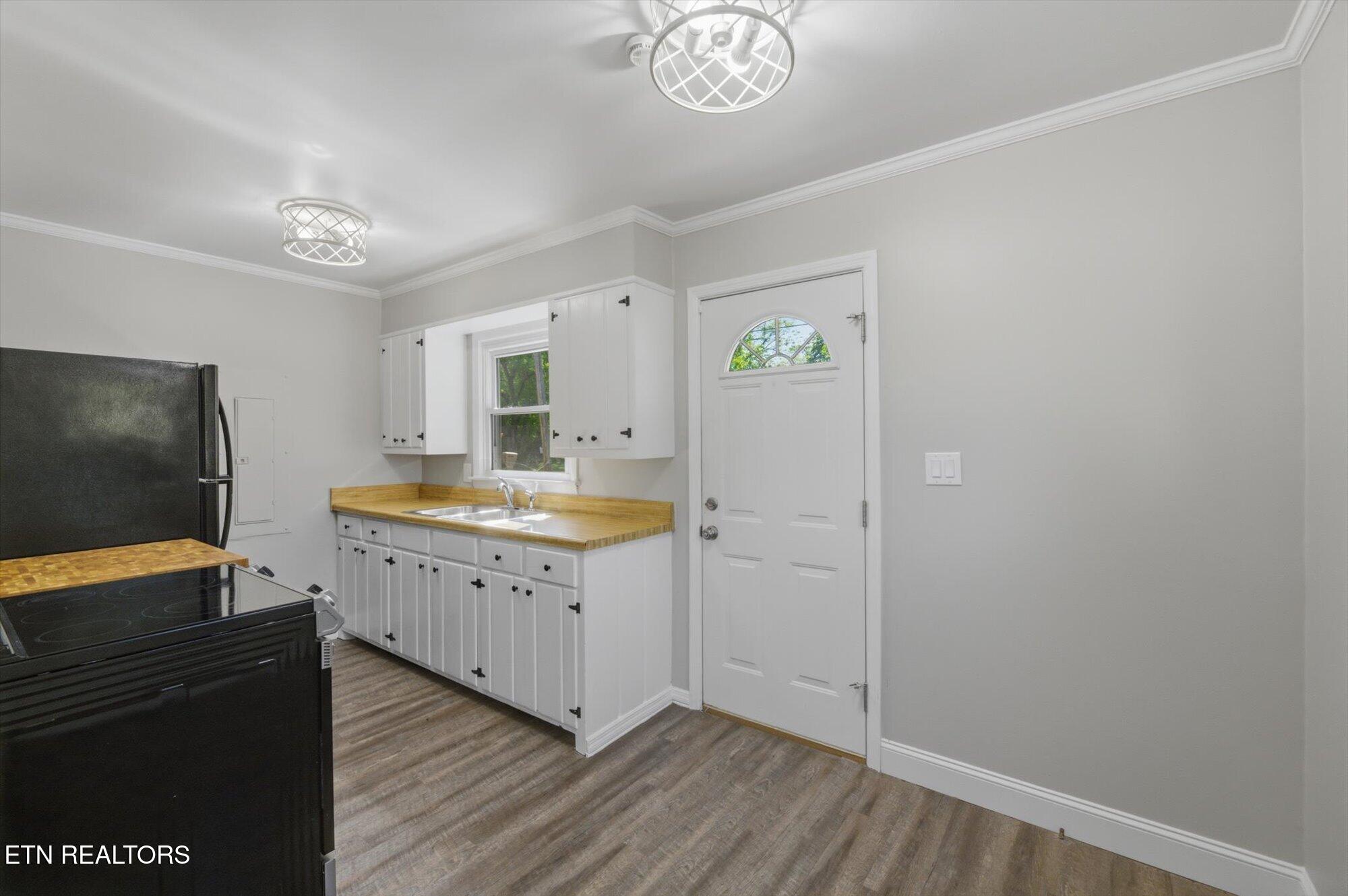615 Carroll Street Etowah TN 37331