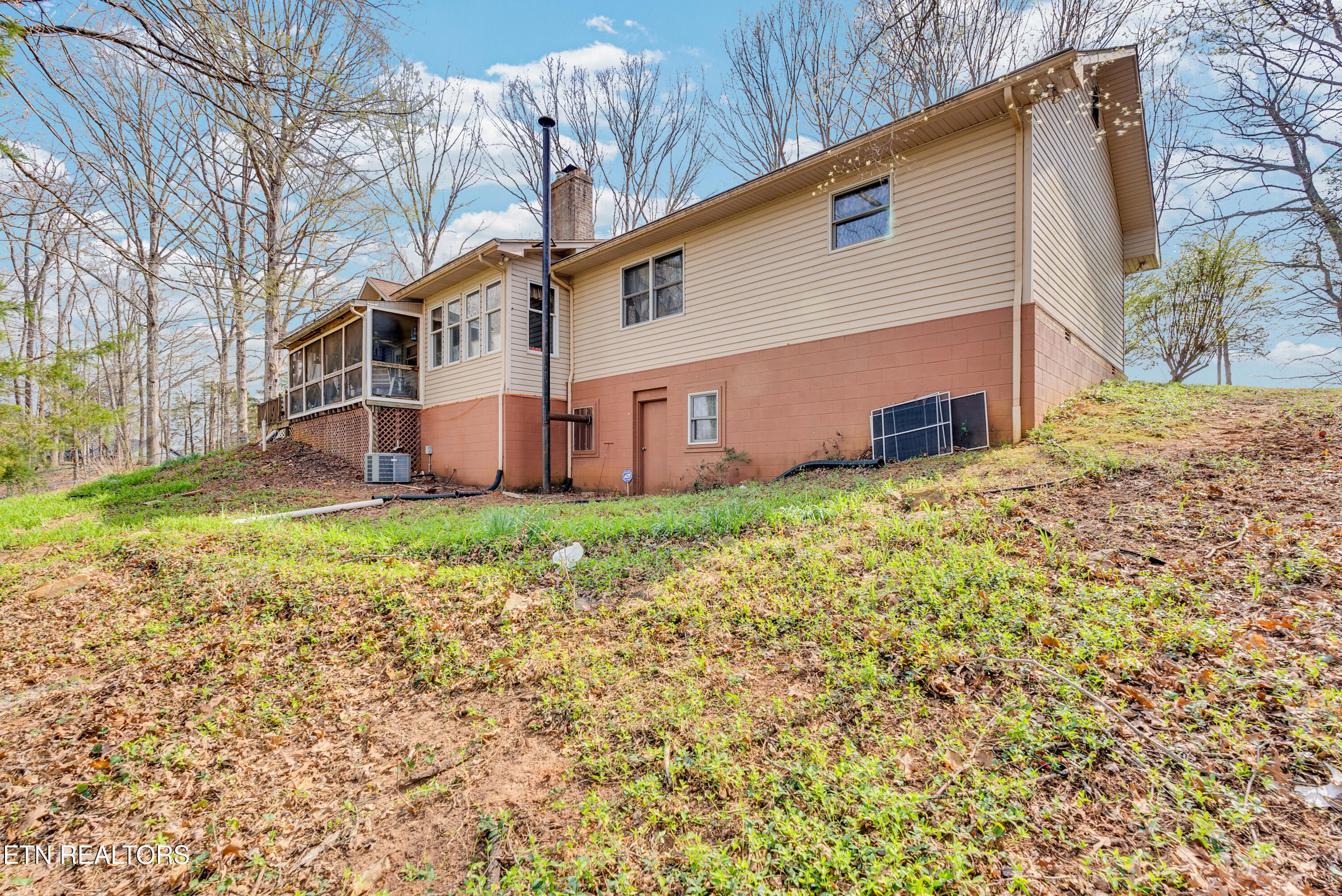 139 Bilbrey Road Livingston TN 38570