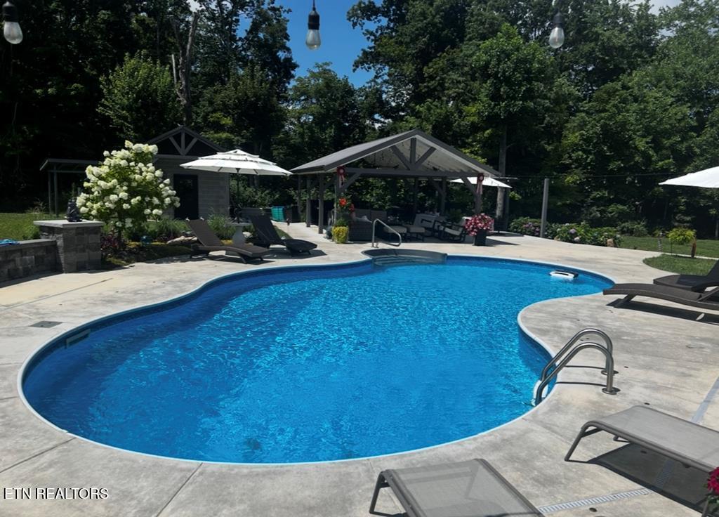 6081 Buck Mountain Road N Of Road Cookeville TN 38506