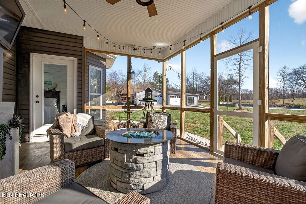 6081 Buck Mountain Road N Of Road Cookeville TN 38506