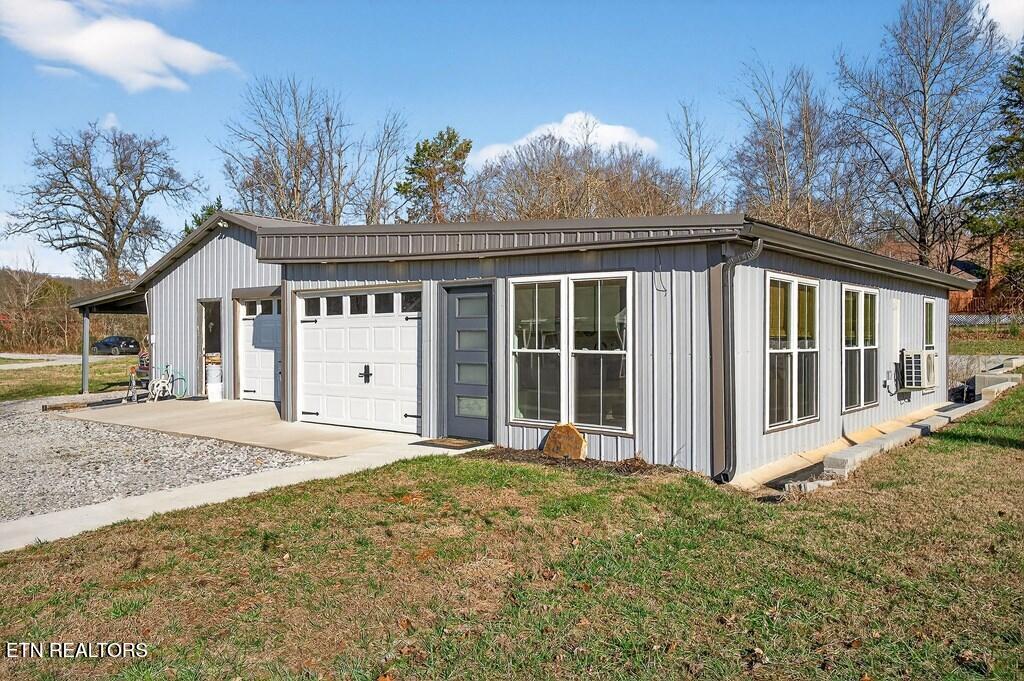 6081 Buck Mountain Road N Of Road Cookeville TN 38506