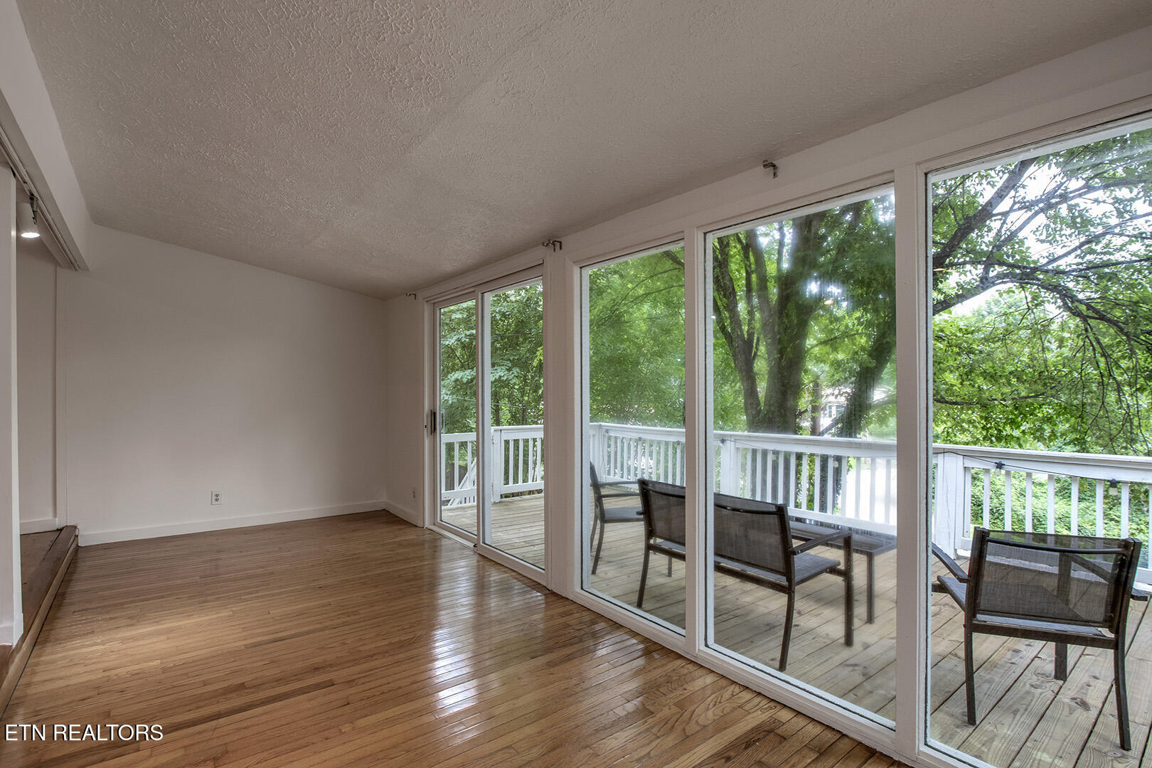102 Oxford Road Oak Ridge TN 37830