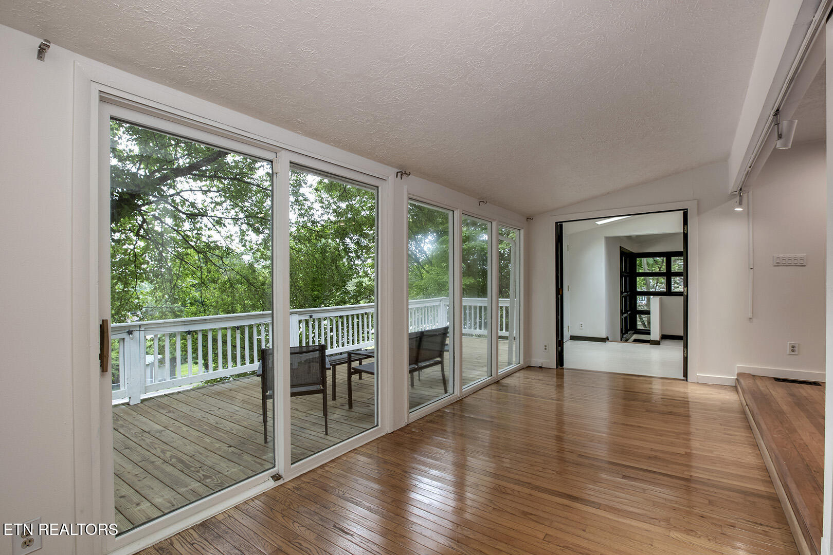102 Oxford Road Oak Ridge TN 37830