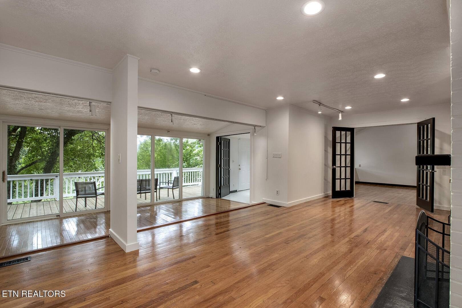 102 Oxford Road Oak Ridge TN 37830