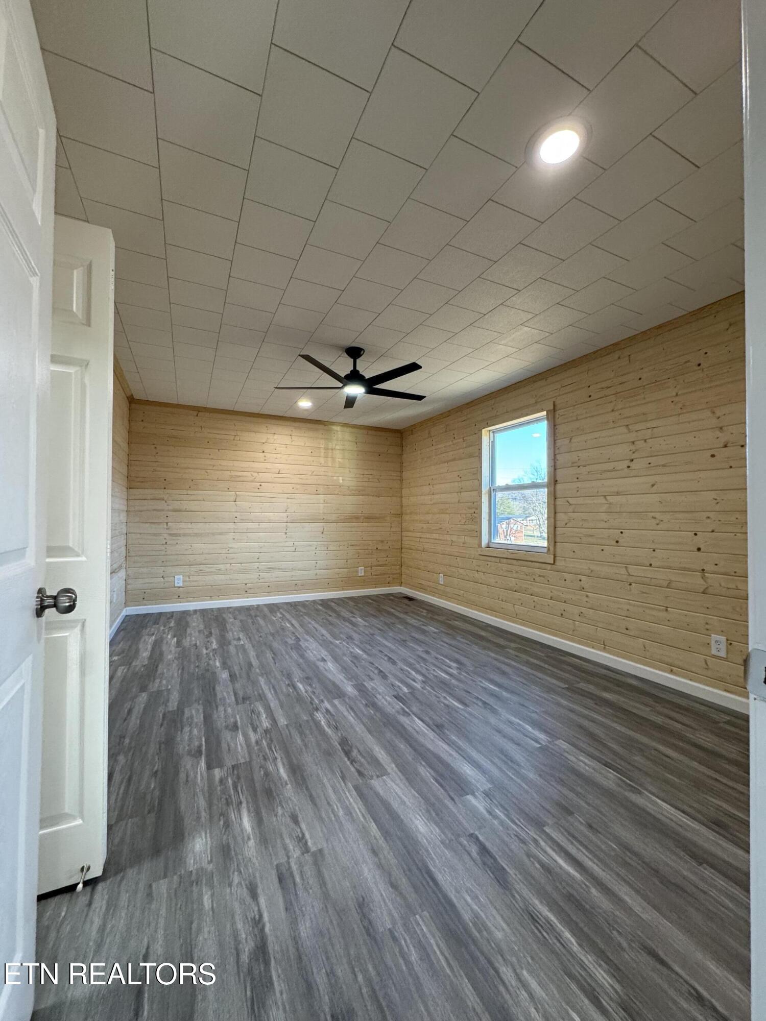 280 Hickory Street Bean Station TN 37708