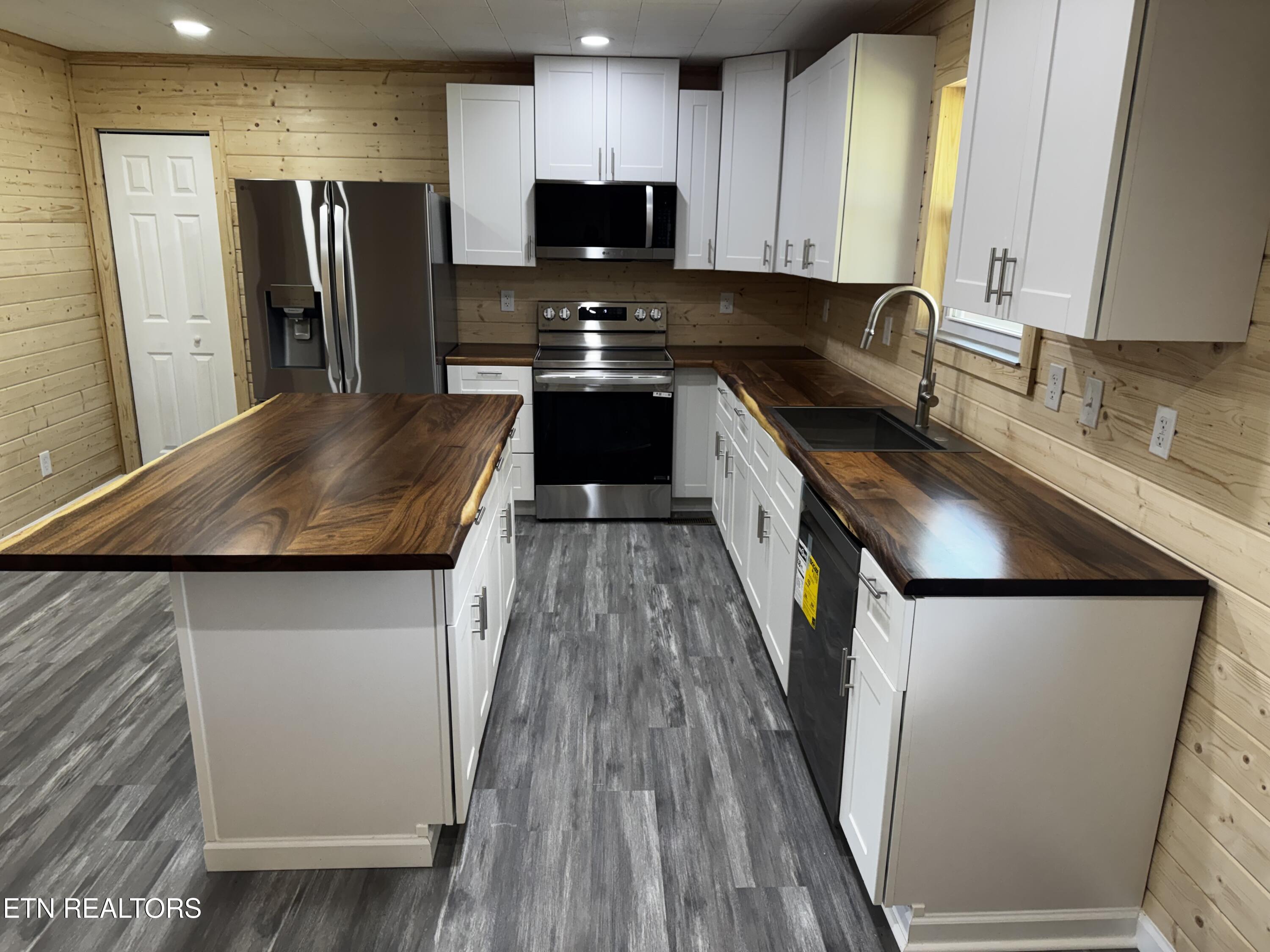 280 Hickory Street Bean Station TN 37708