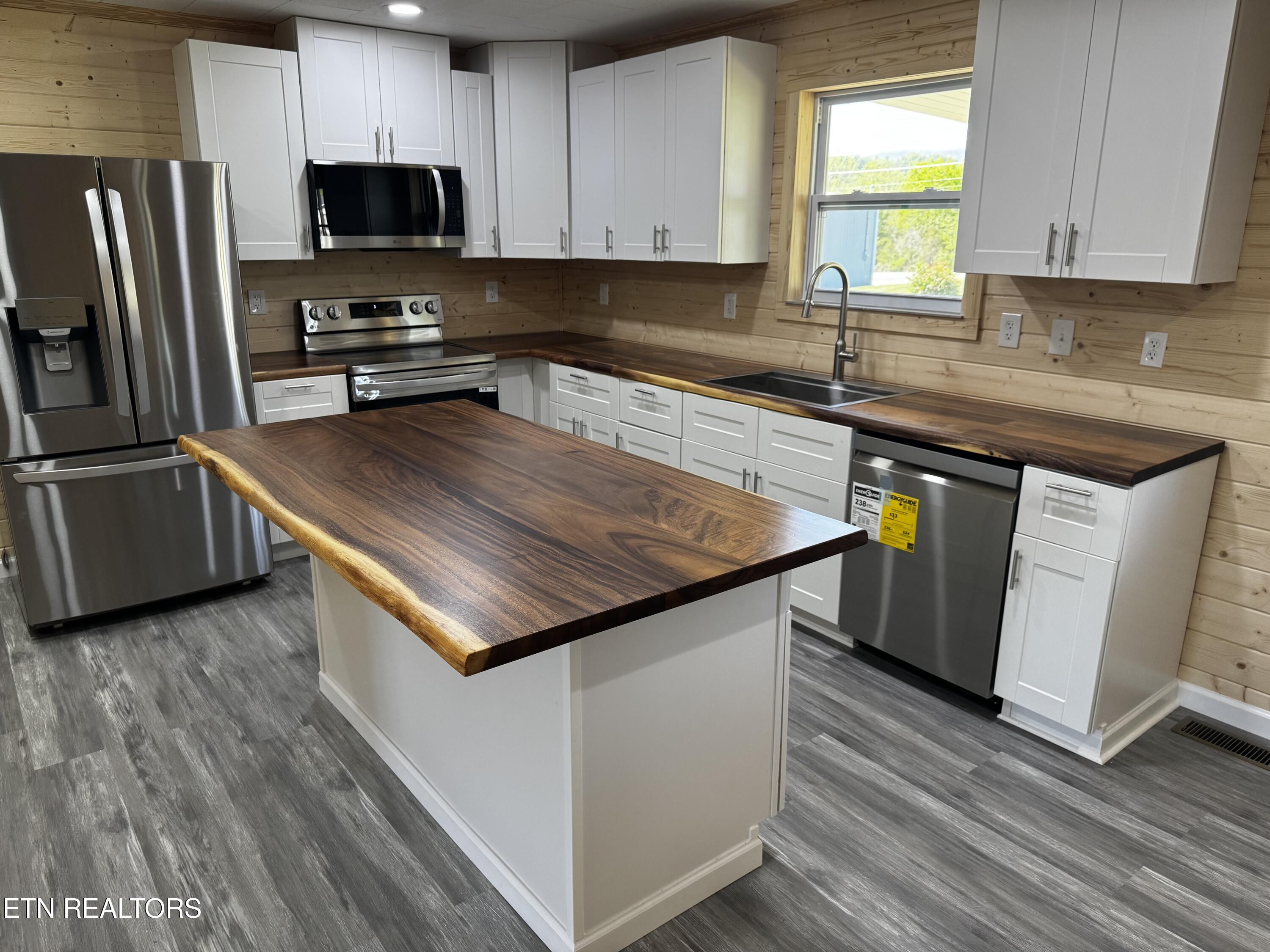 280 Hickory Street Bean Station TN 37708
