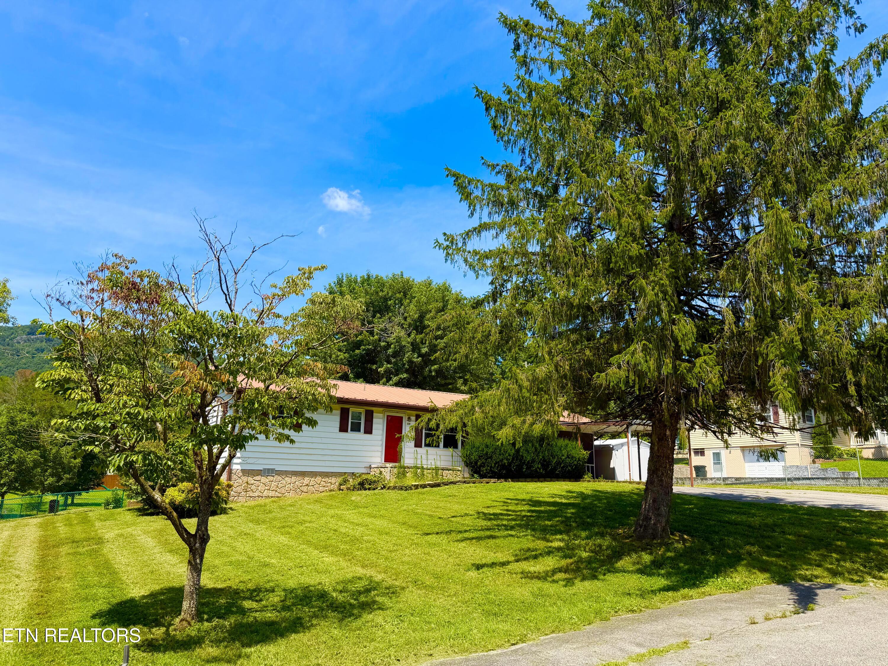 130 Griffith Lane Jacksboro TN 37757