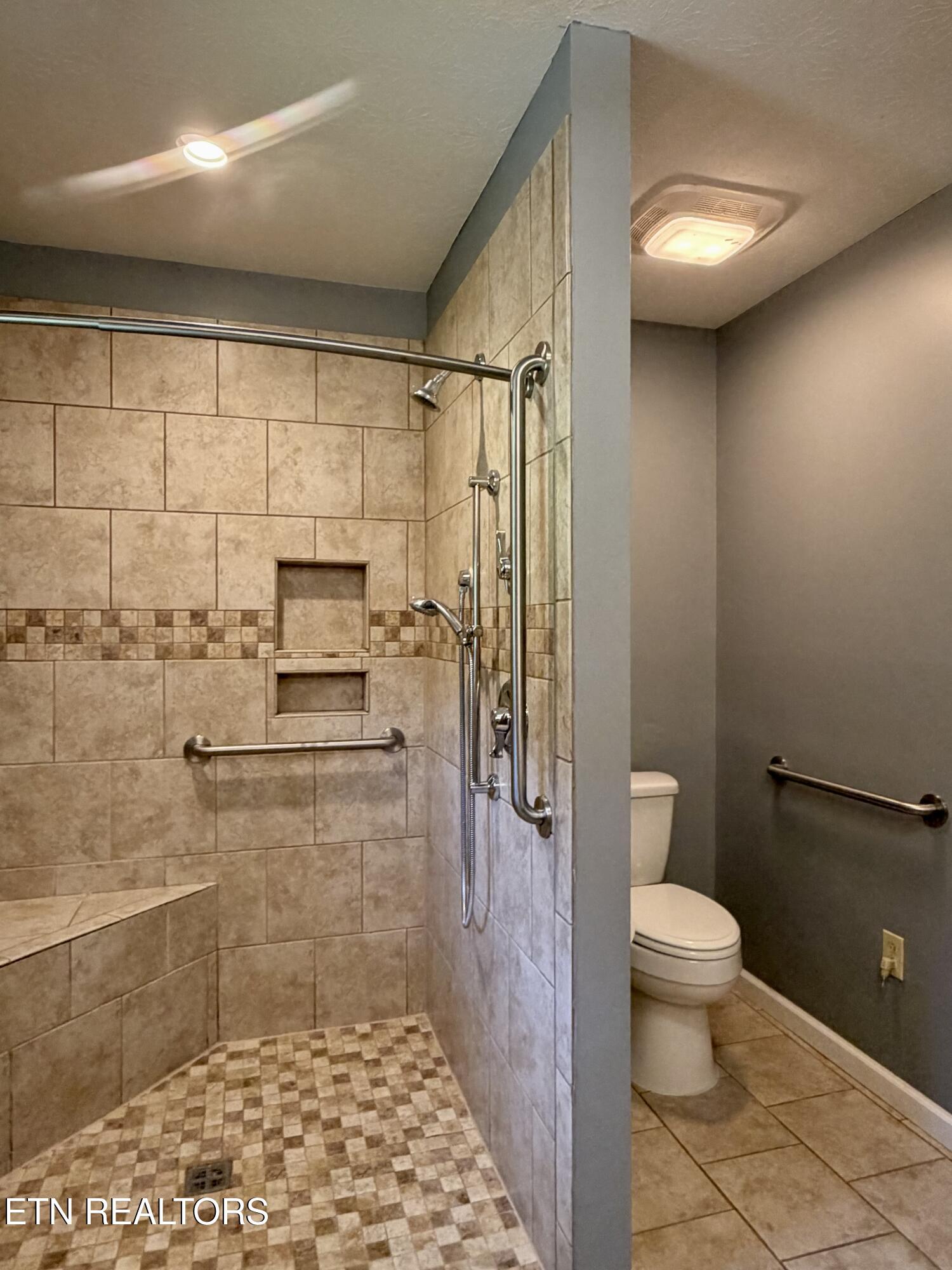 130 Griffith Lane Jacksboro TN 37757