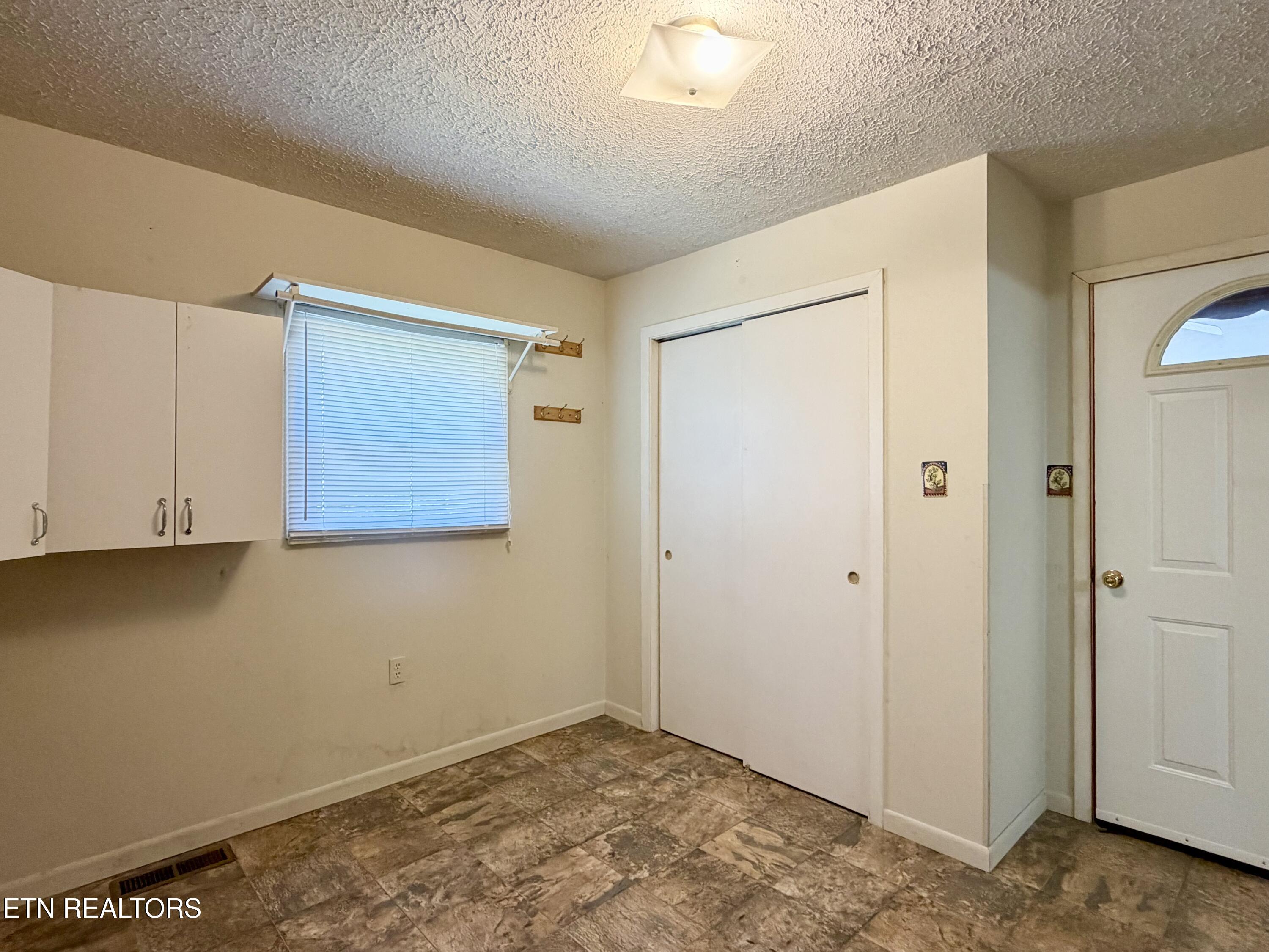130 Griffith Lane Jacksboro TN 37757