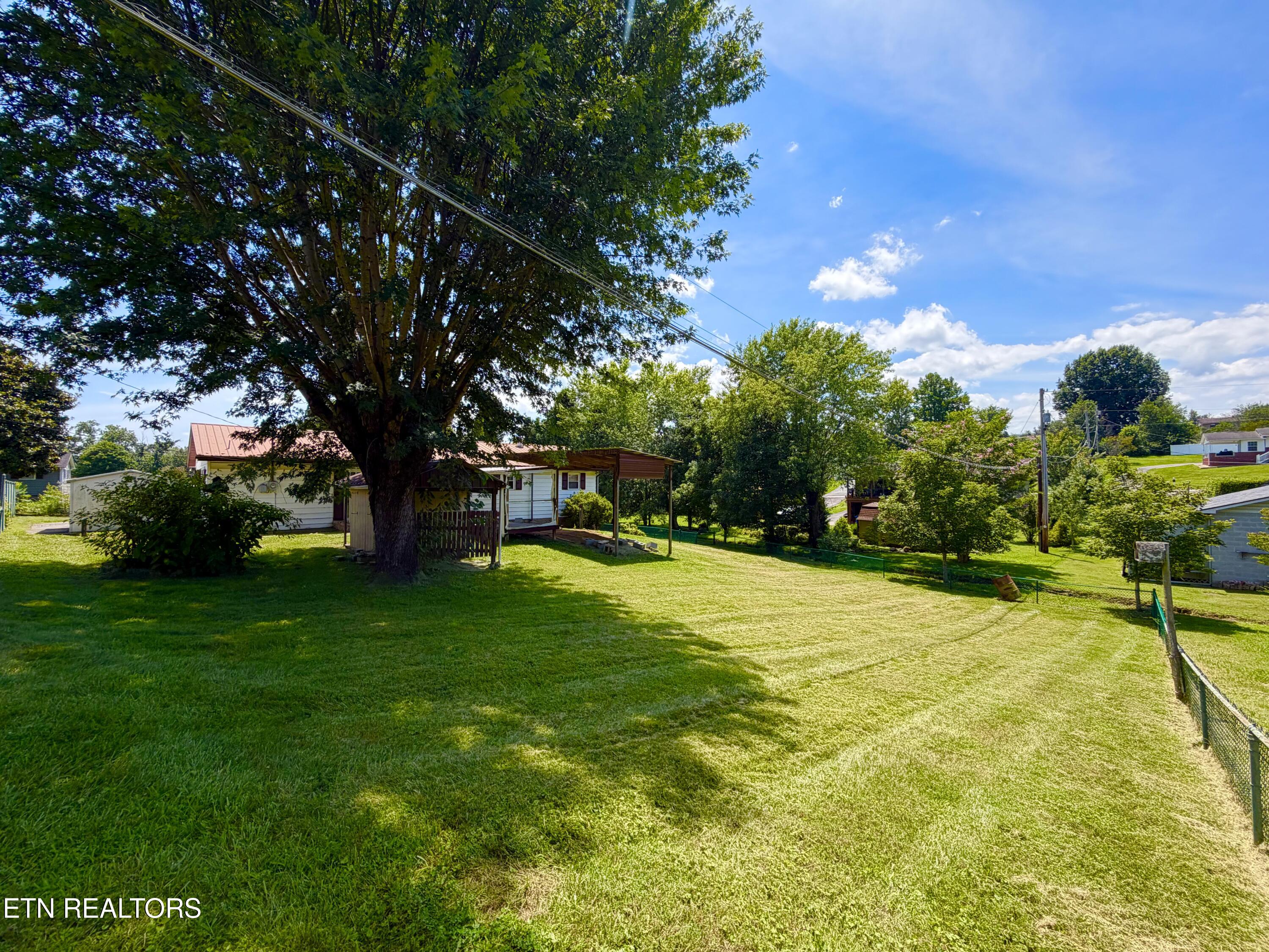 130 Griffith Lane Jacksboro TN 37757