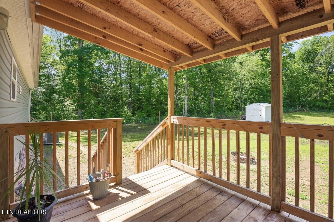 934 Holly Glen Lane Decatur TN 37322