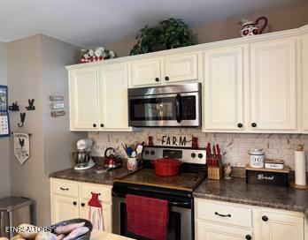 2817 Old Niles Ferry Road Maryville TN 37803