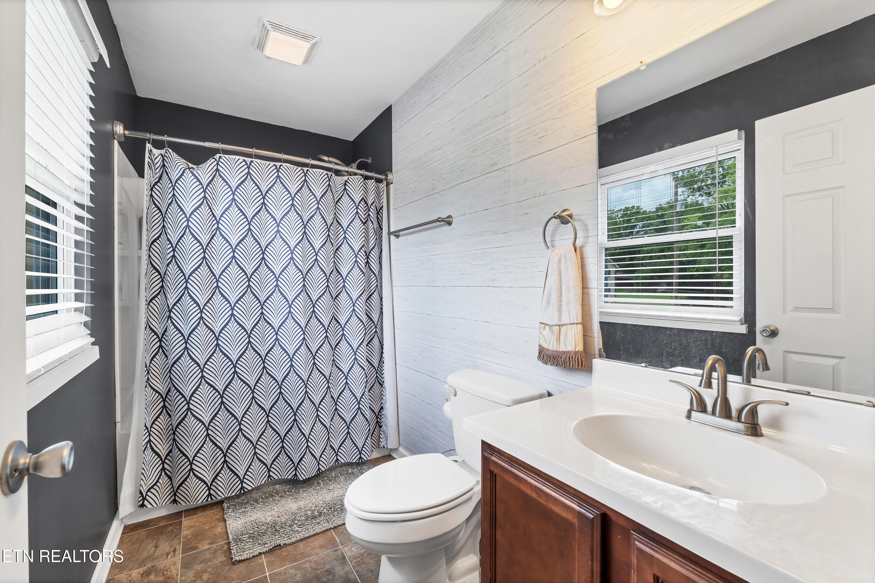 315 Arbor Drive Maryville TN 37804