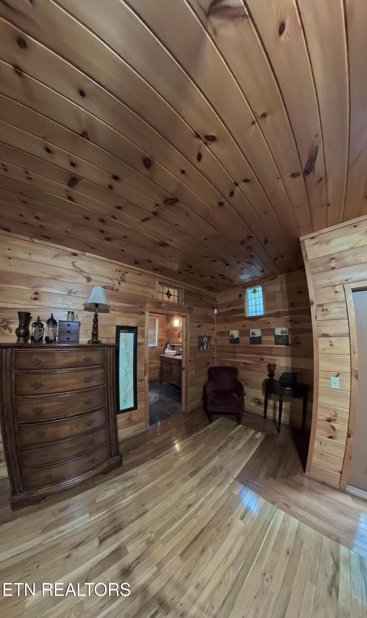 402 Laurel Avenue Gatlinburg TN 37738