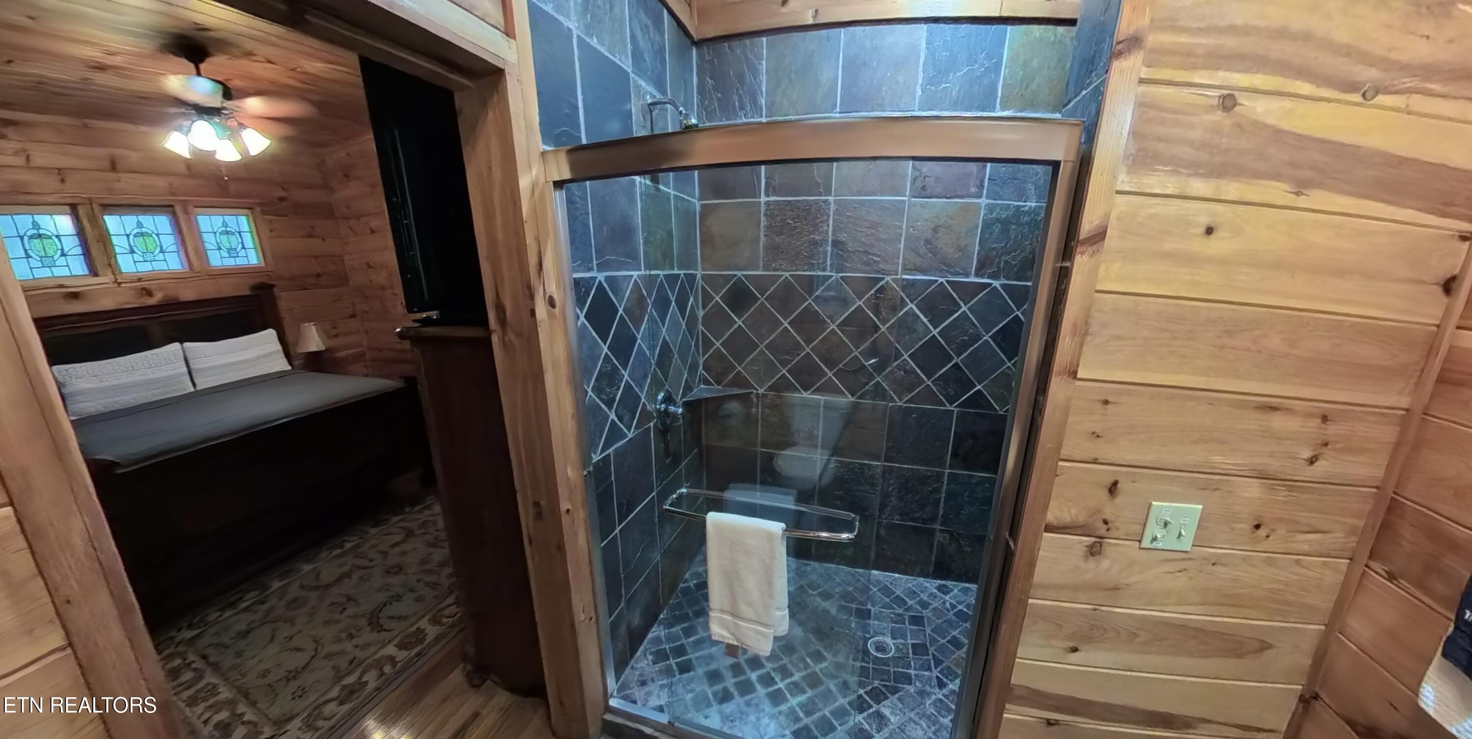 402 Laurel Avenue Gatlinburg TN 37738