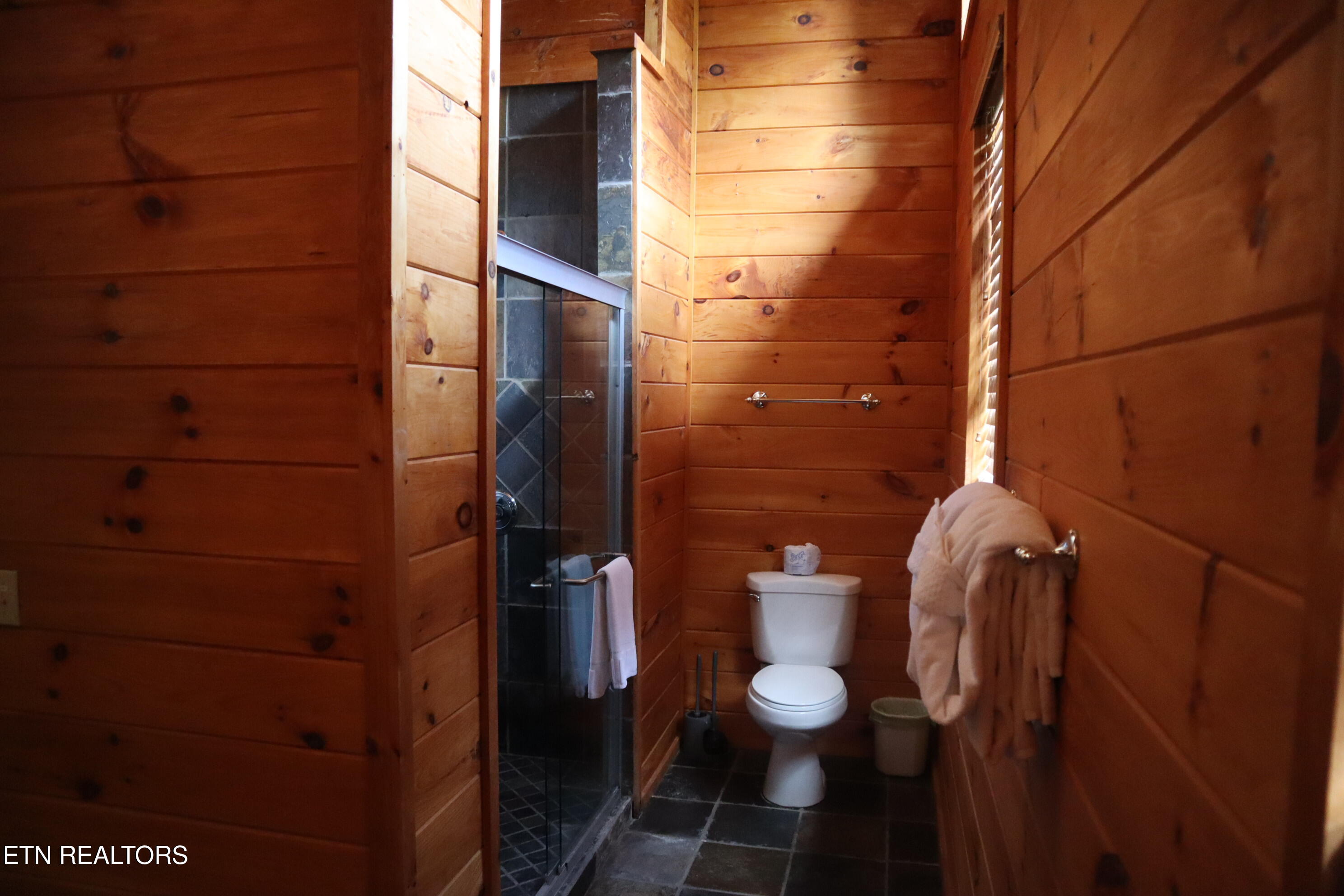 402 Laurel Avenue Gatlinburg TN 37738