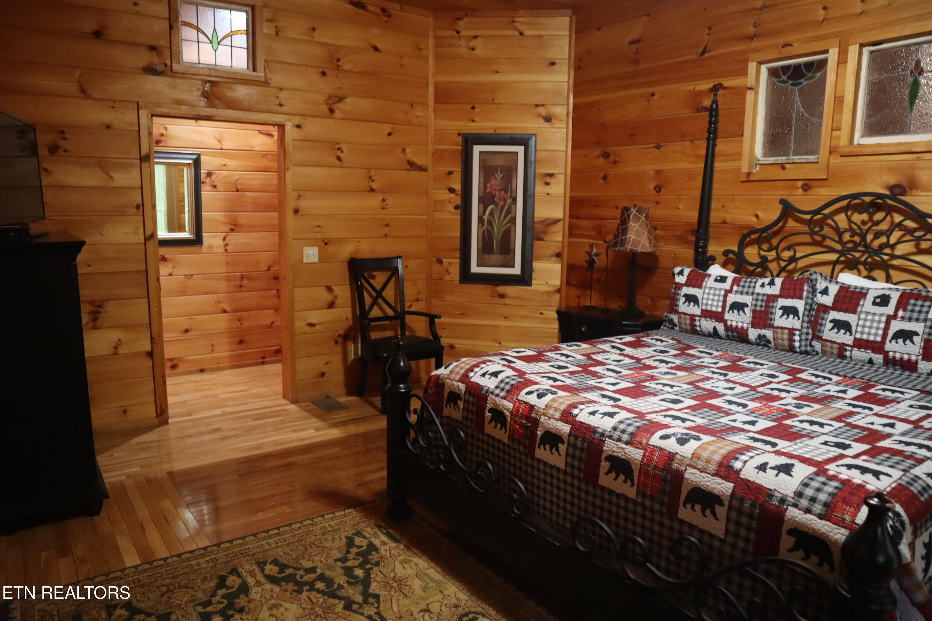 402 Laurel Avenue Gatlinburg TN 37738