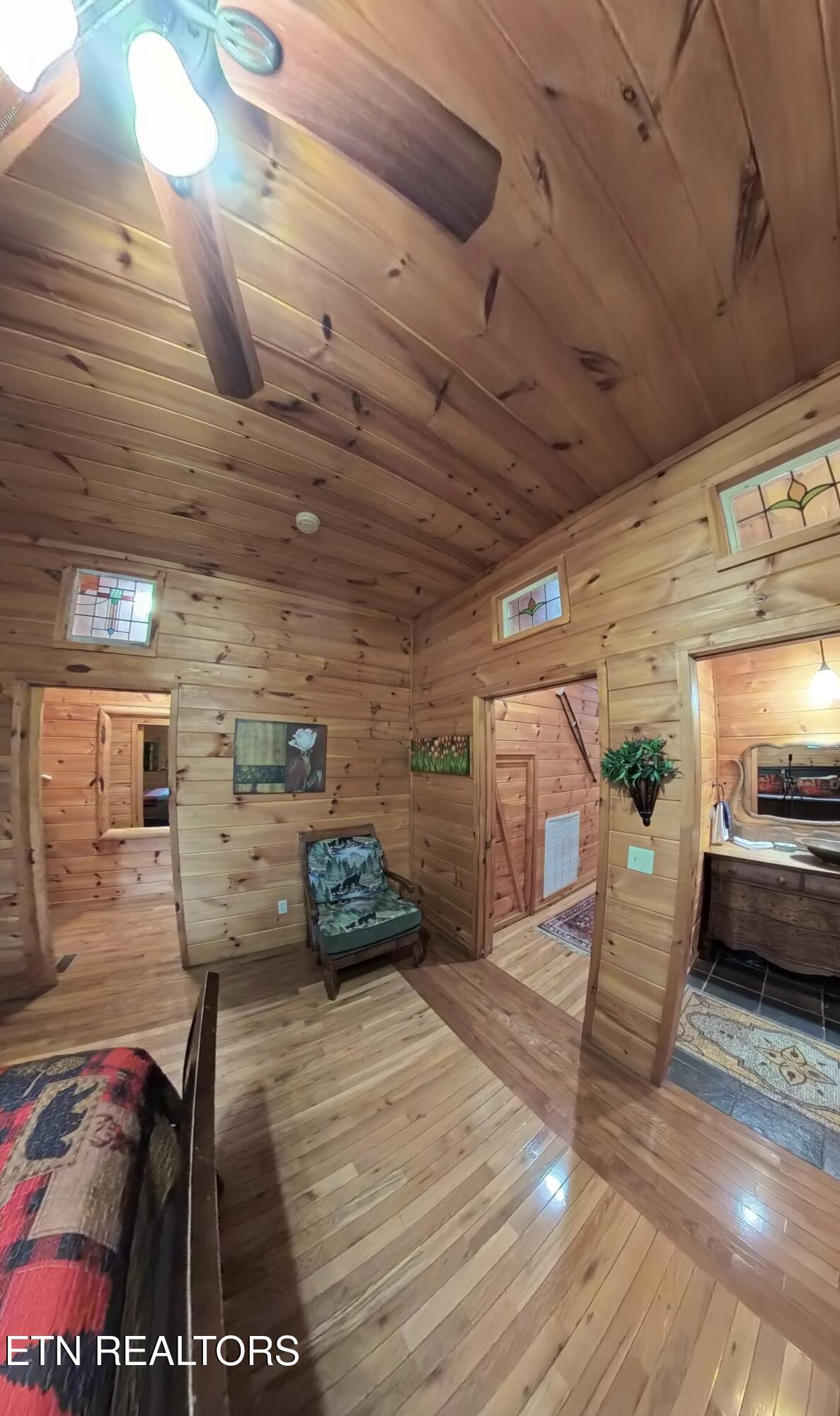 402 Laurel Avenue Gatlinburg TN 37738