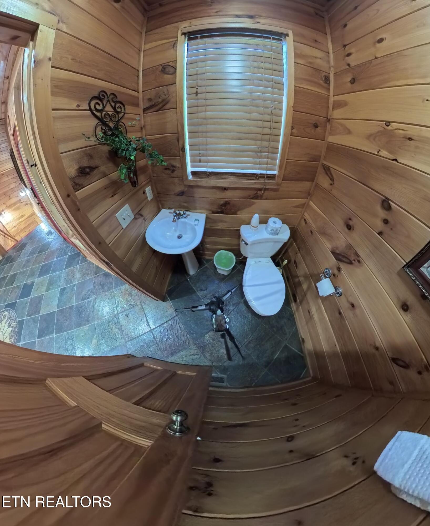 402 Laurel Avenue Gatlinburg TN 37738