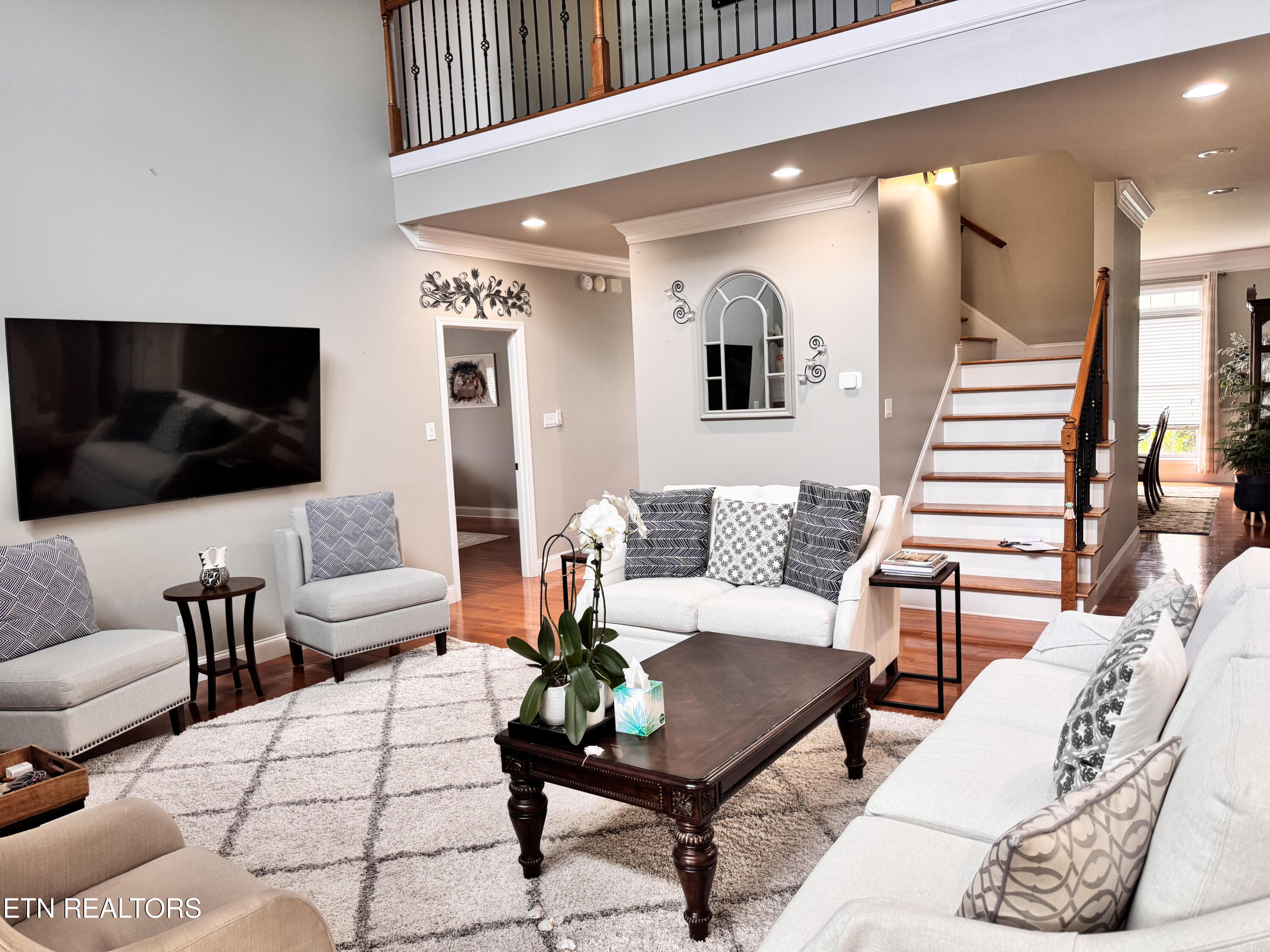 712 Whispering Hills Lane Knoxville TN 37934