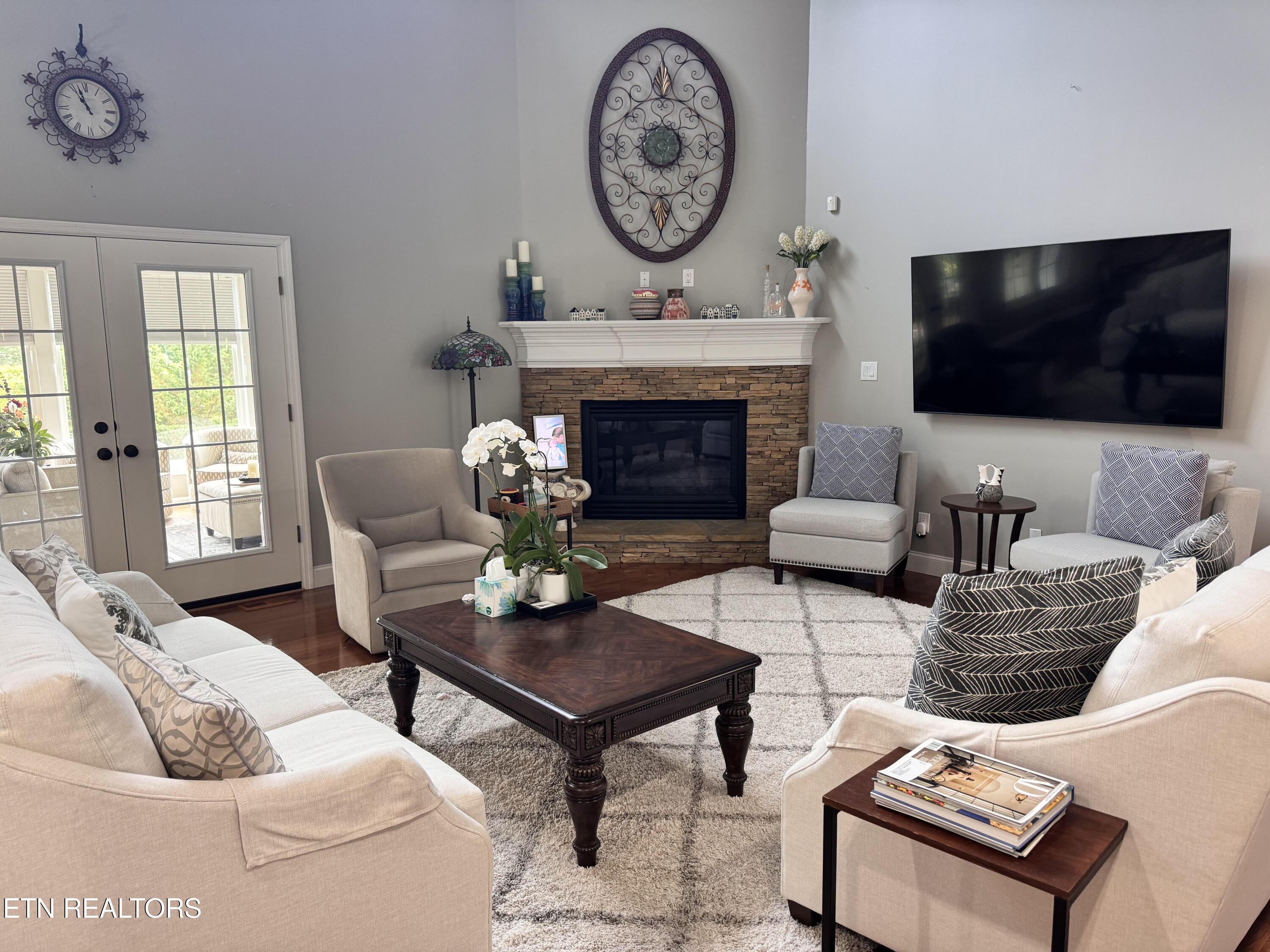 712 Whispering Hills Lane Knoxville TN 37934