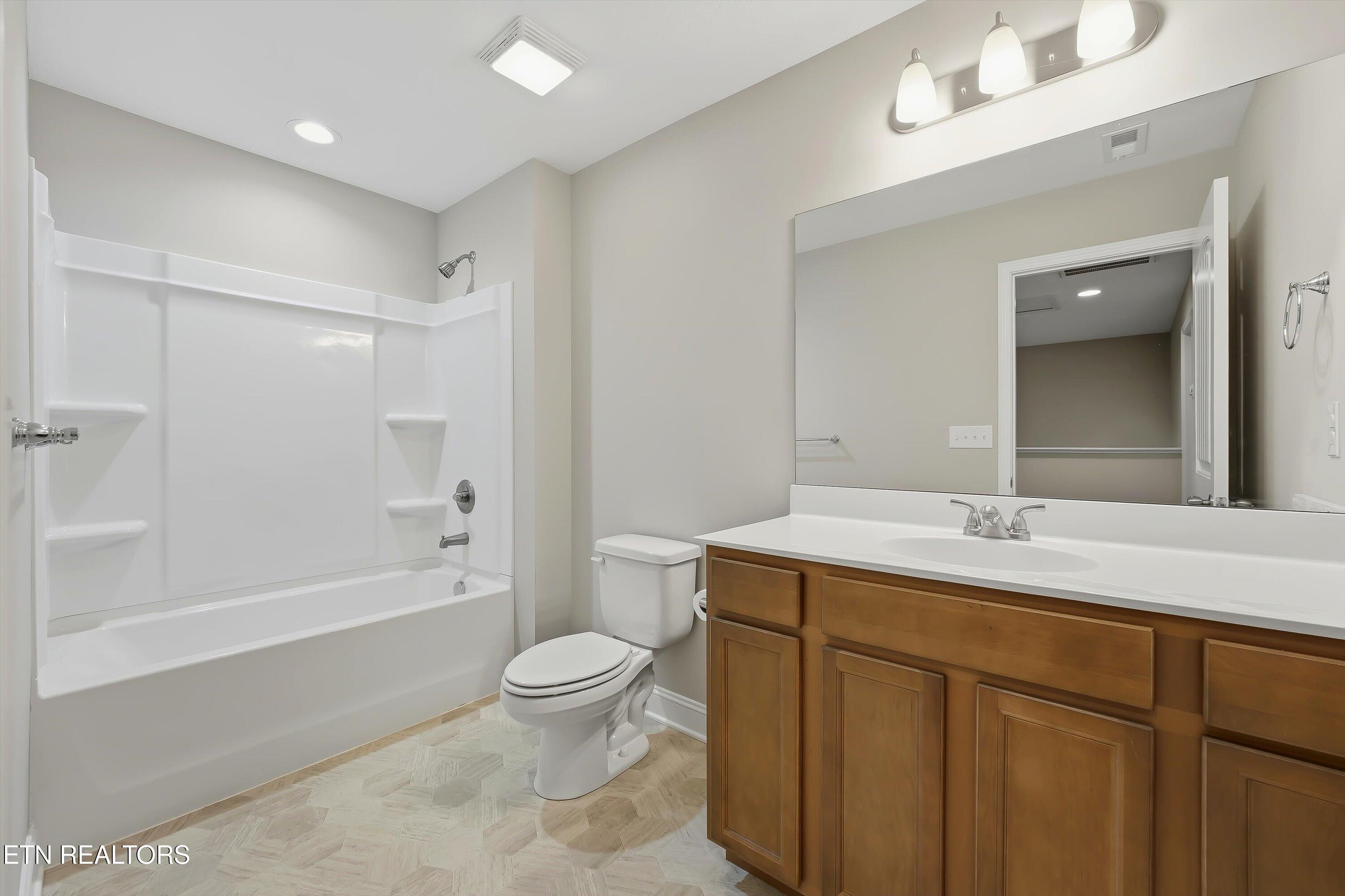 160 E Elderberry Street Oak Ridge TN 37830