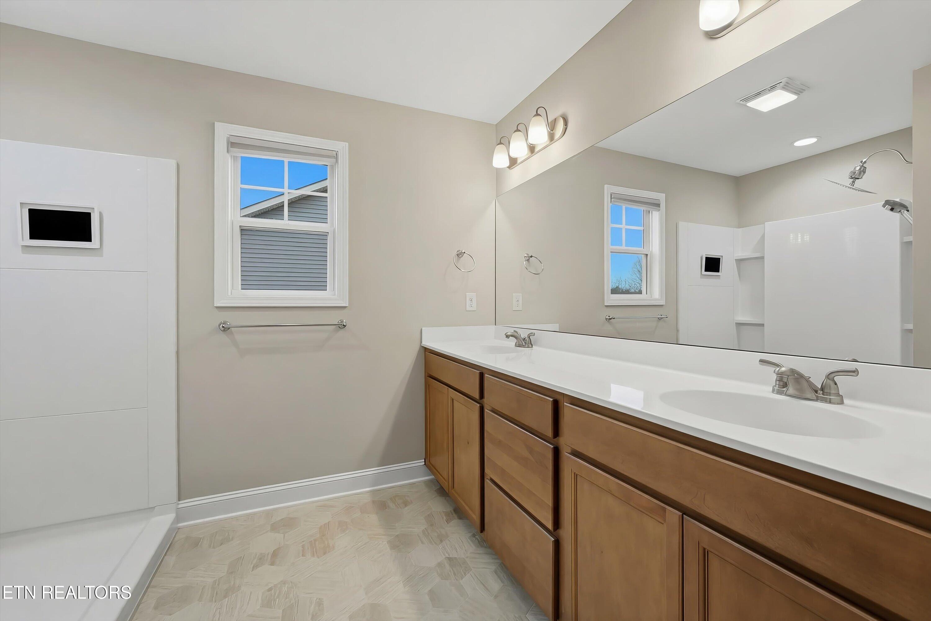 160 E Elderberry Street Oak Ridge TN 37830