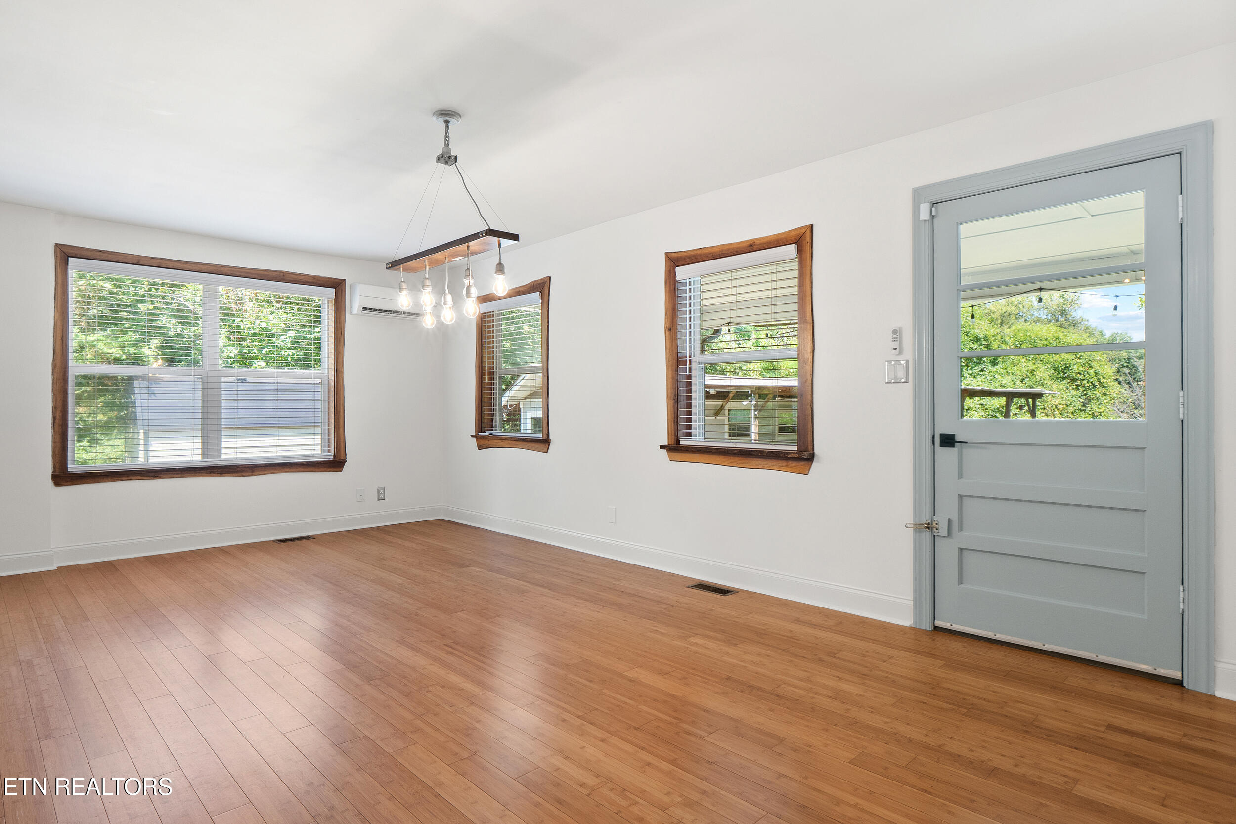 3343 Parker Lane Chattanooga TN 37419