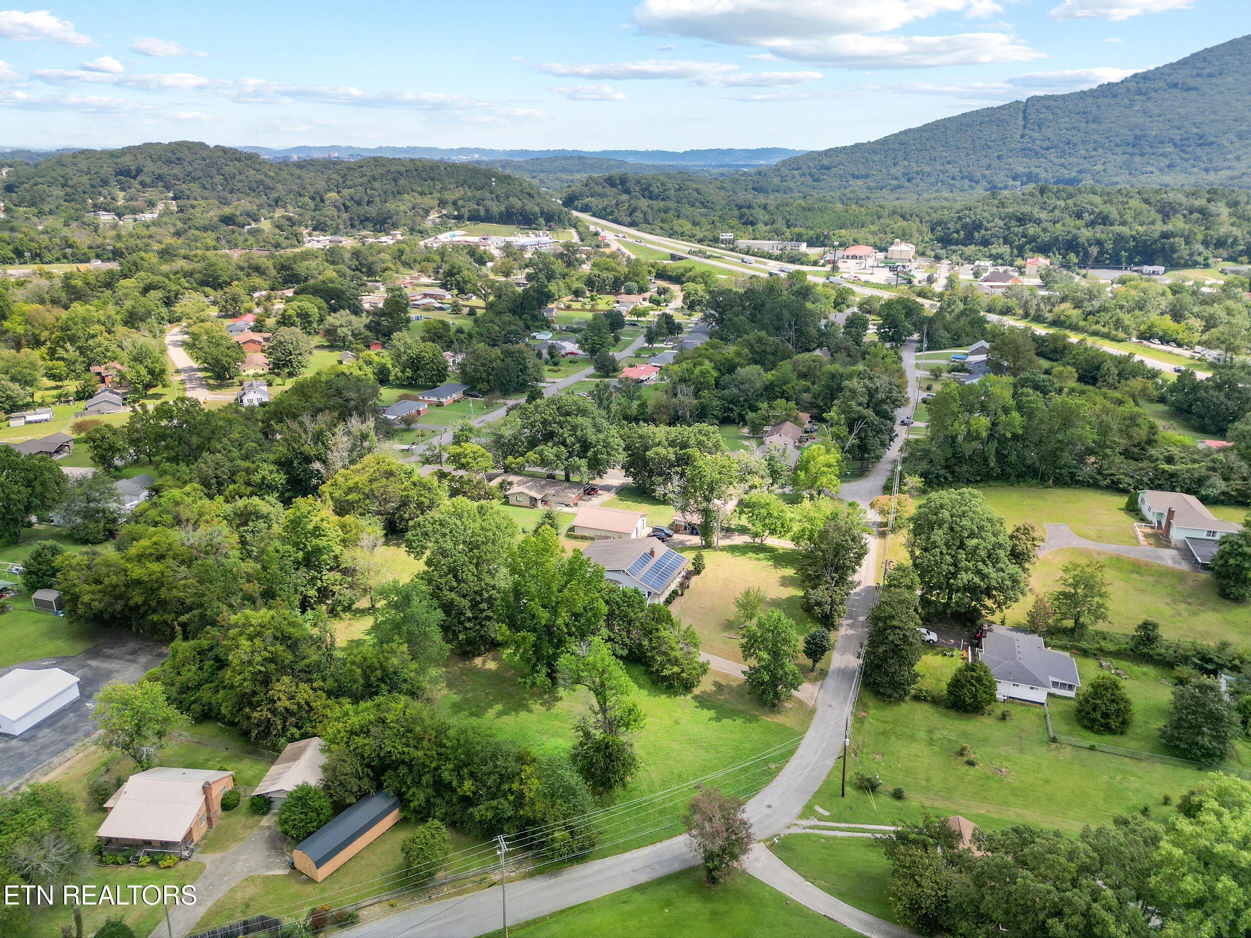 3343 Parker Lane Chattanooga TN 37419