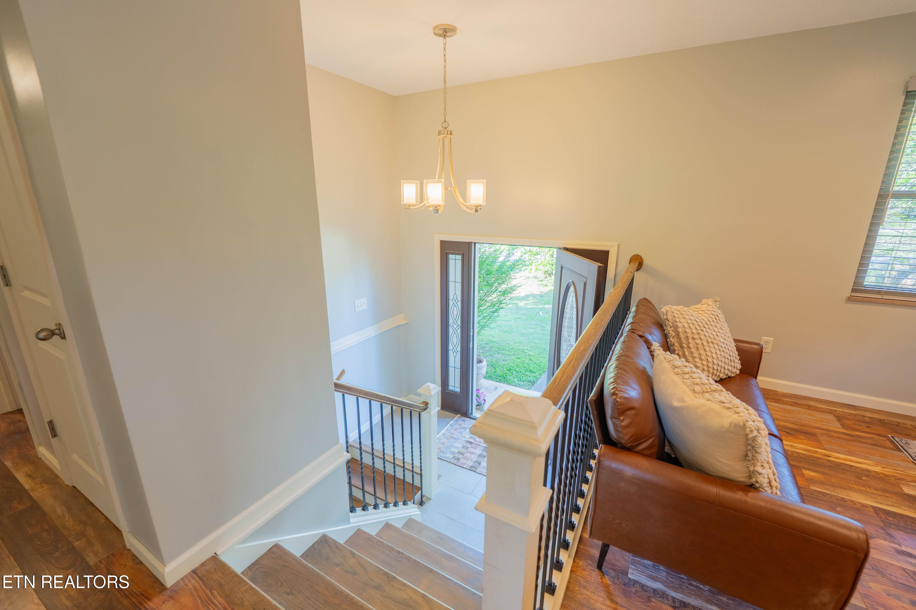 4504 Woodview Road Louisville TN 37777