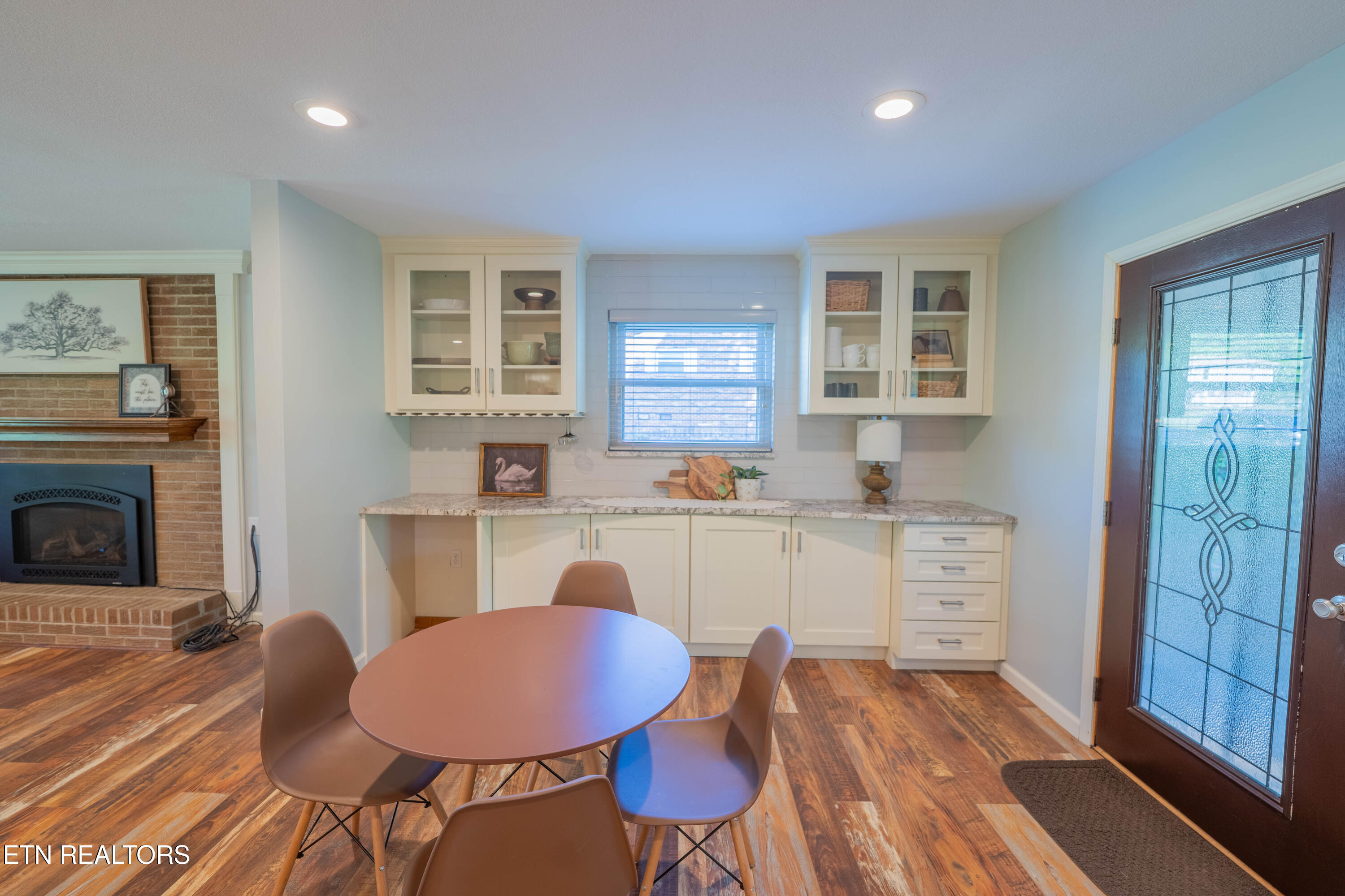 4504 Woodview Road Louisville TN 37777