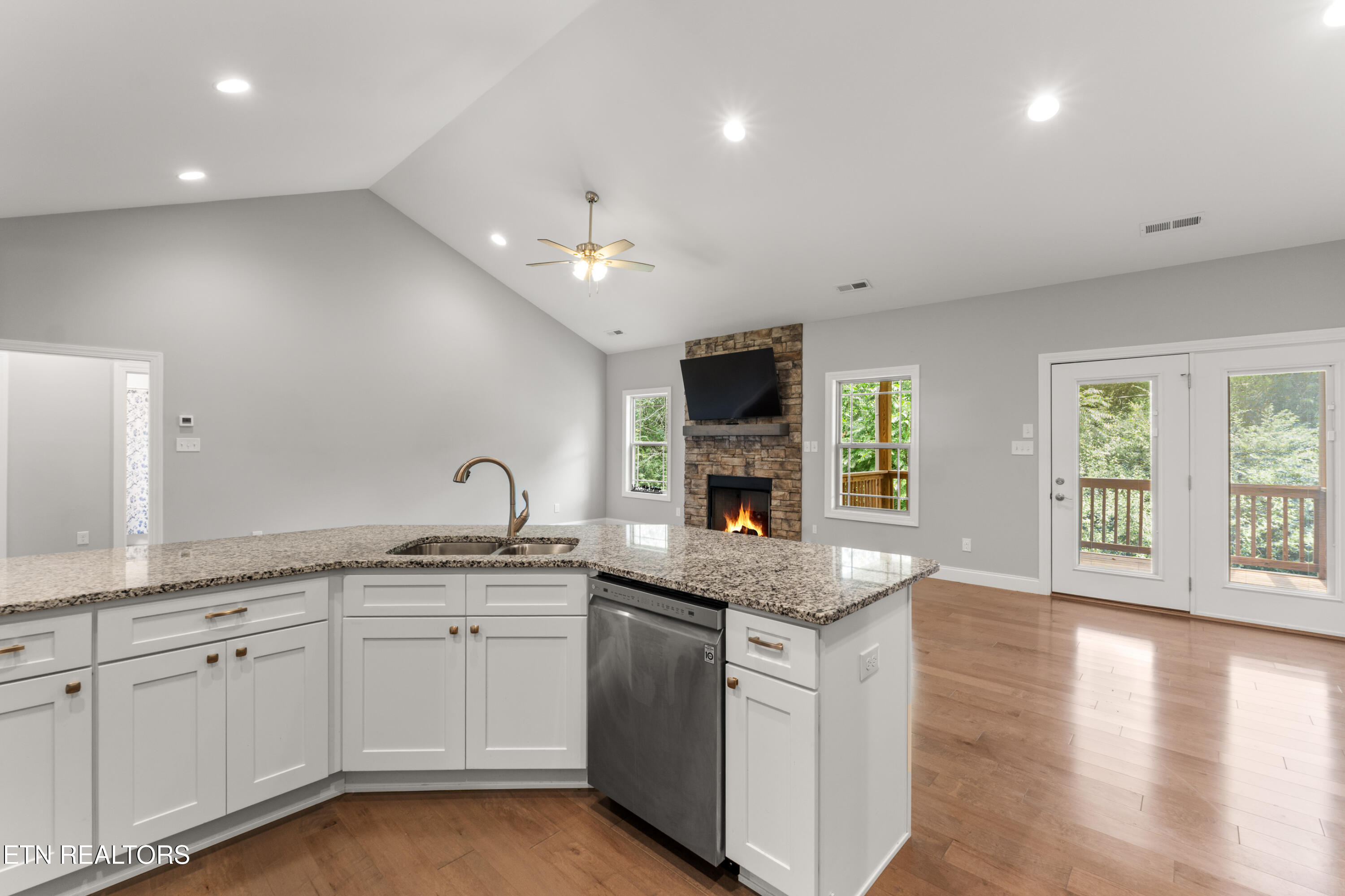 116 Wataga Lane Loudon TN 37774