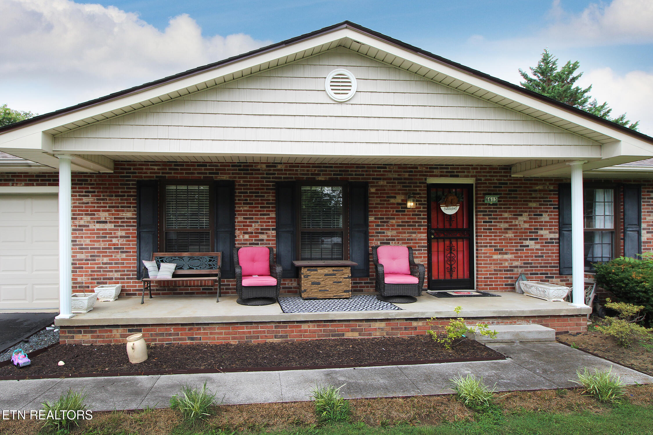 6613 Hummer Lane Knoxville TN 37912