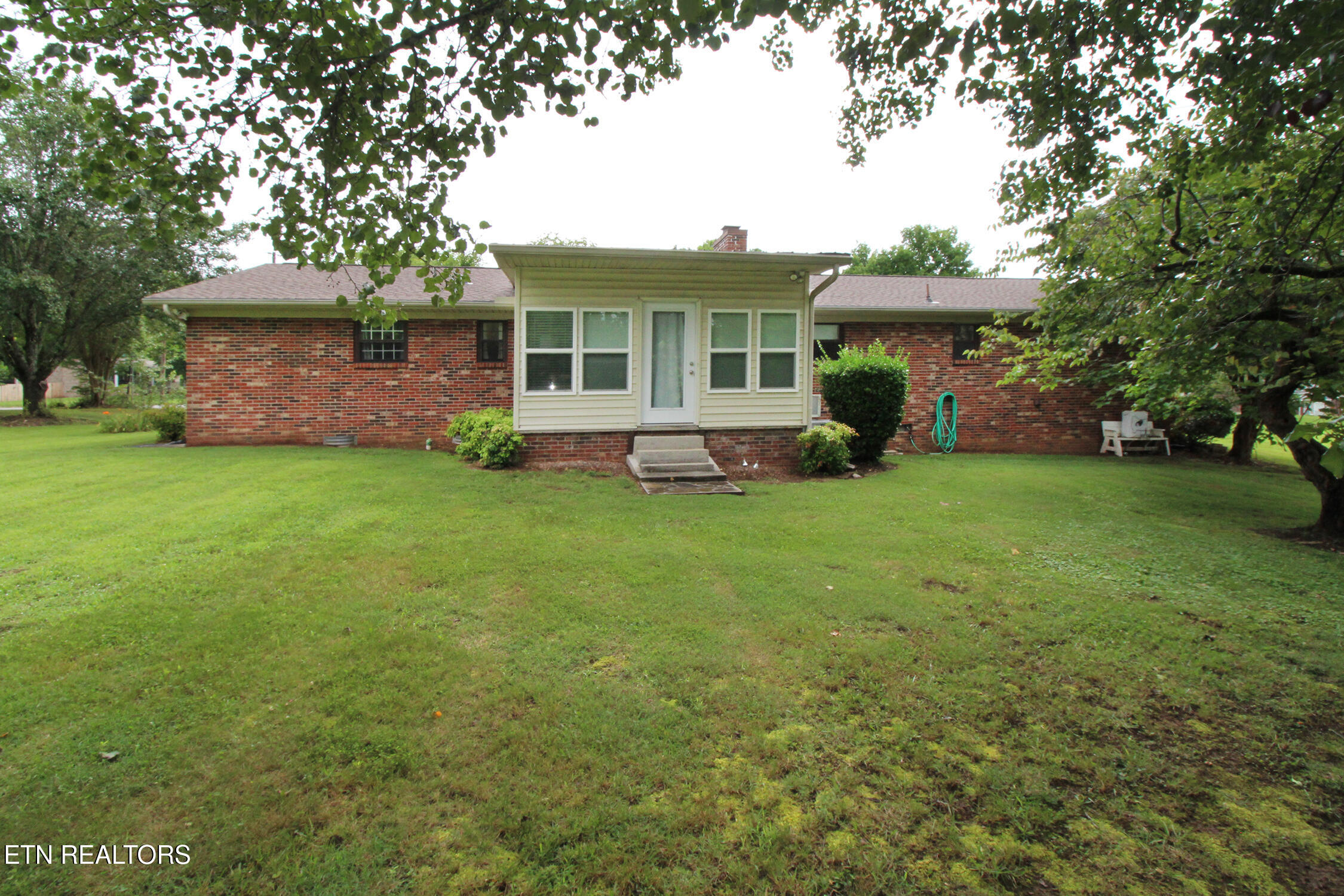 6613 Hummer Lane Knoxville TN 37912