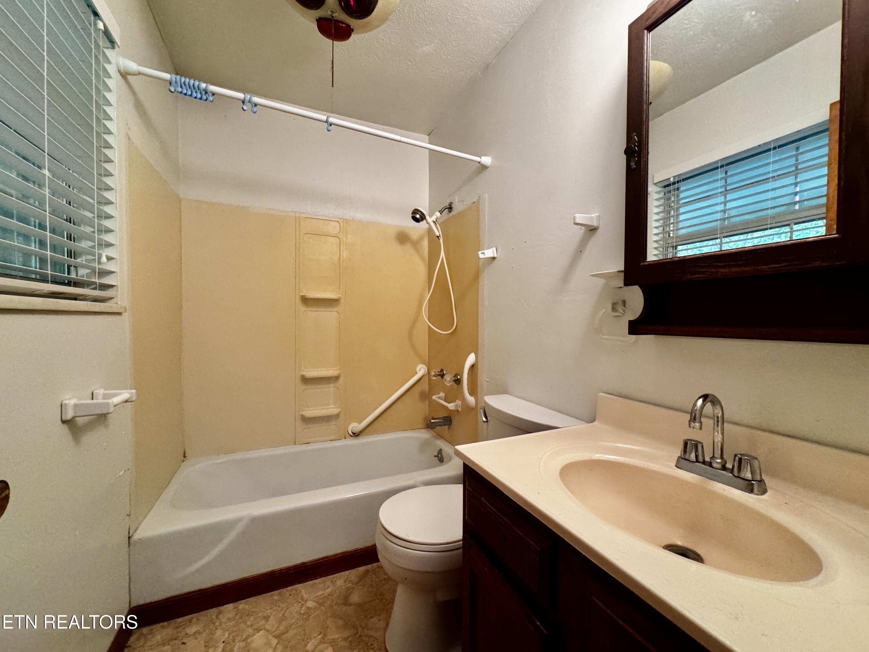 3610 Sprucewood Road Knoxville TN 37921