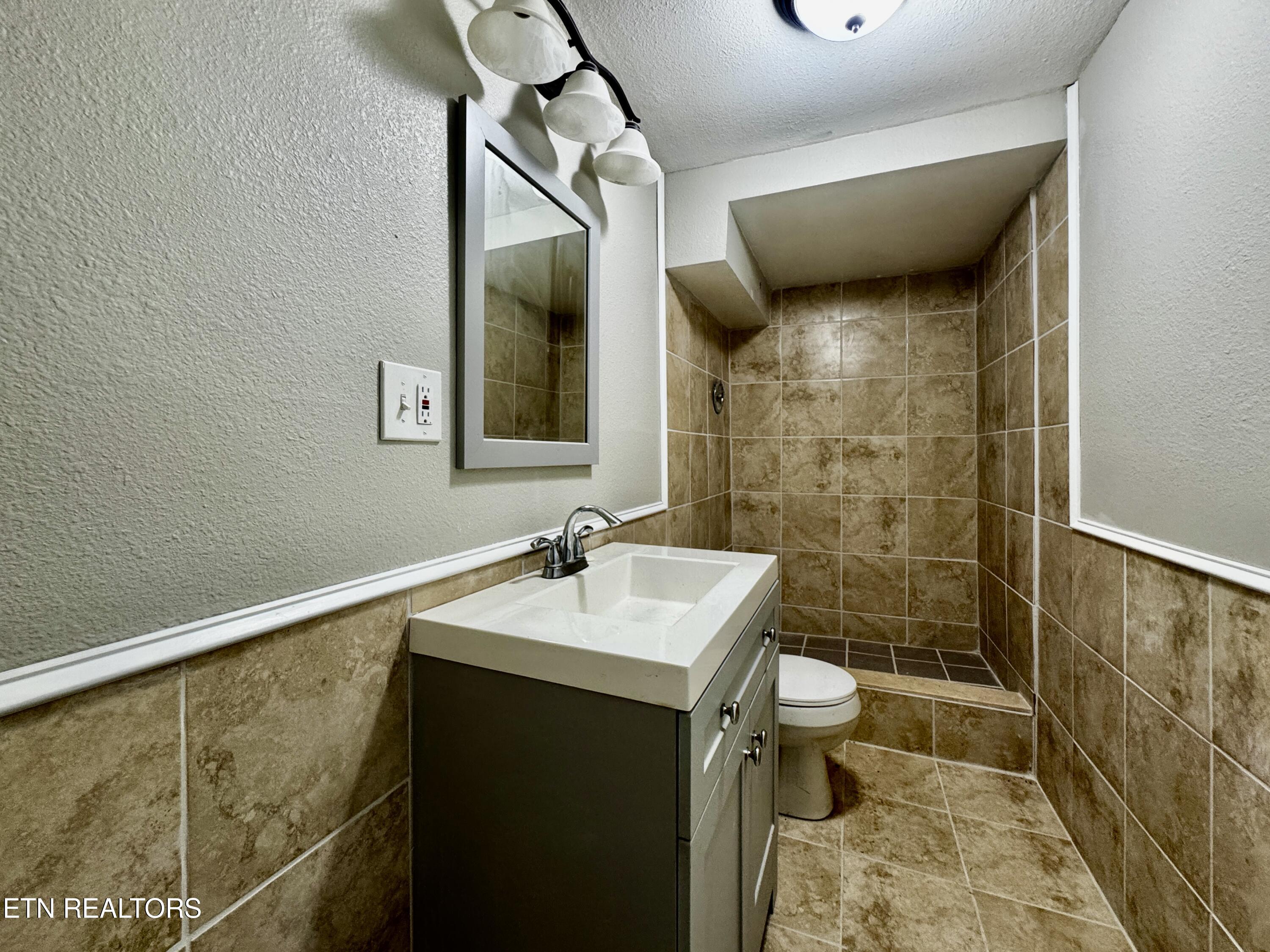 3610 Sprucewood Road Knoxville TN 37921