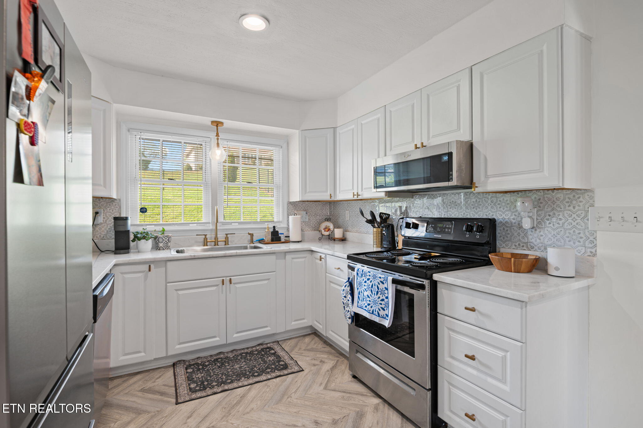 318 Hickory Street Clinton TN 37716